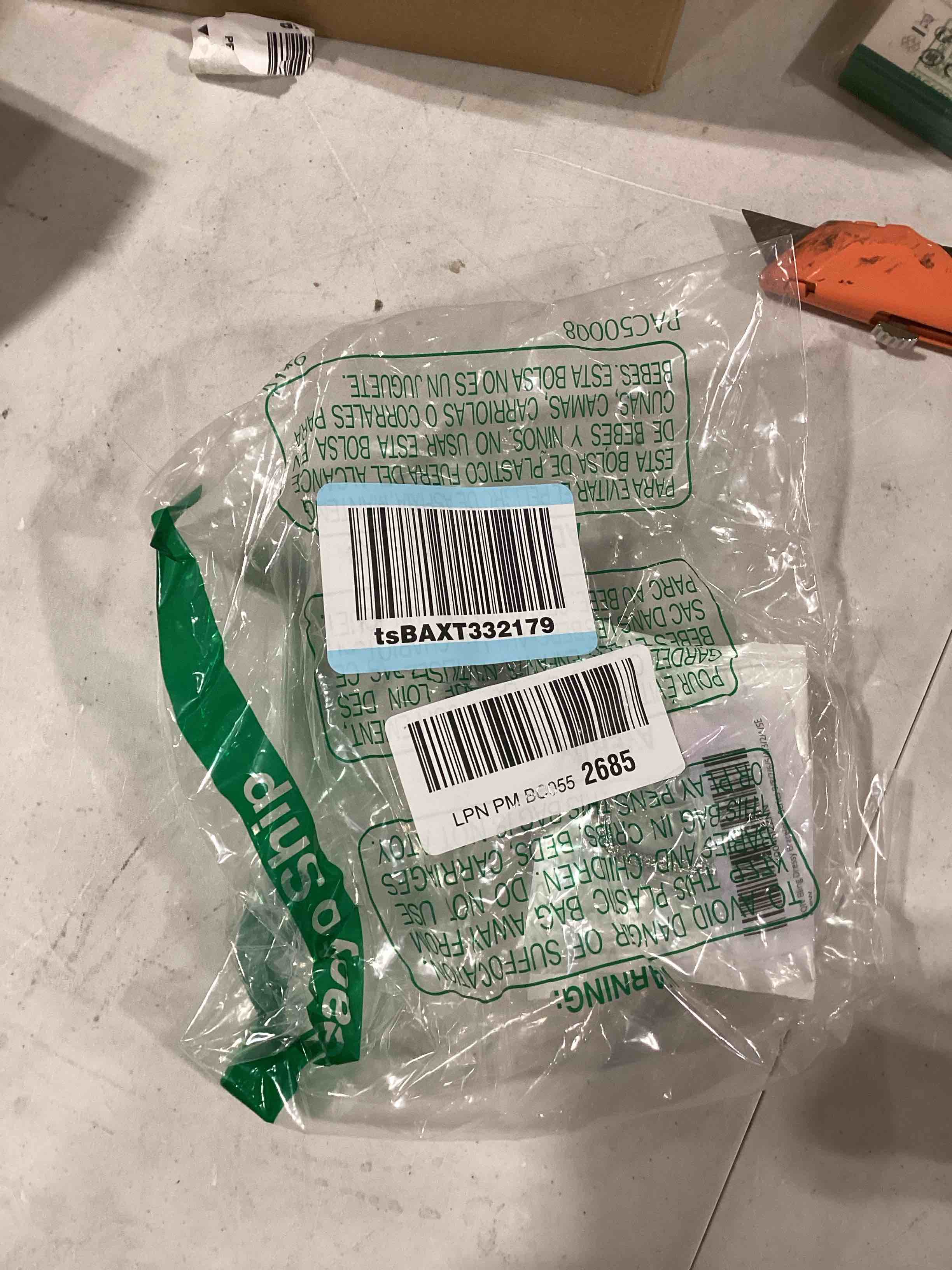 https://s3.amazonaws.com/lotting-images-prod/bidfta/TEA0378410_1732892976078.jpeg