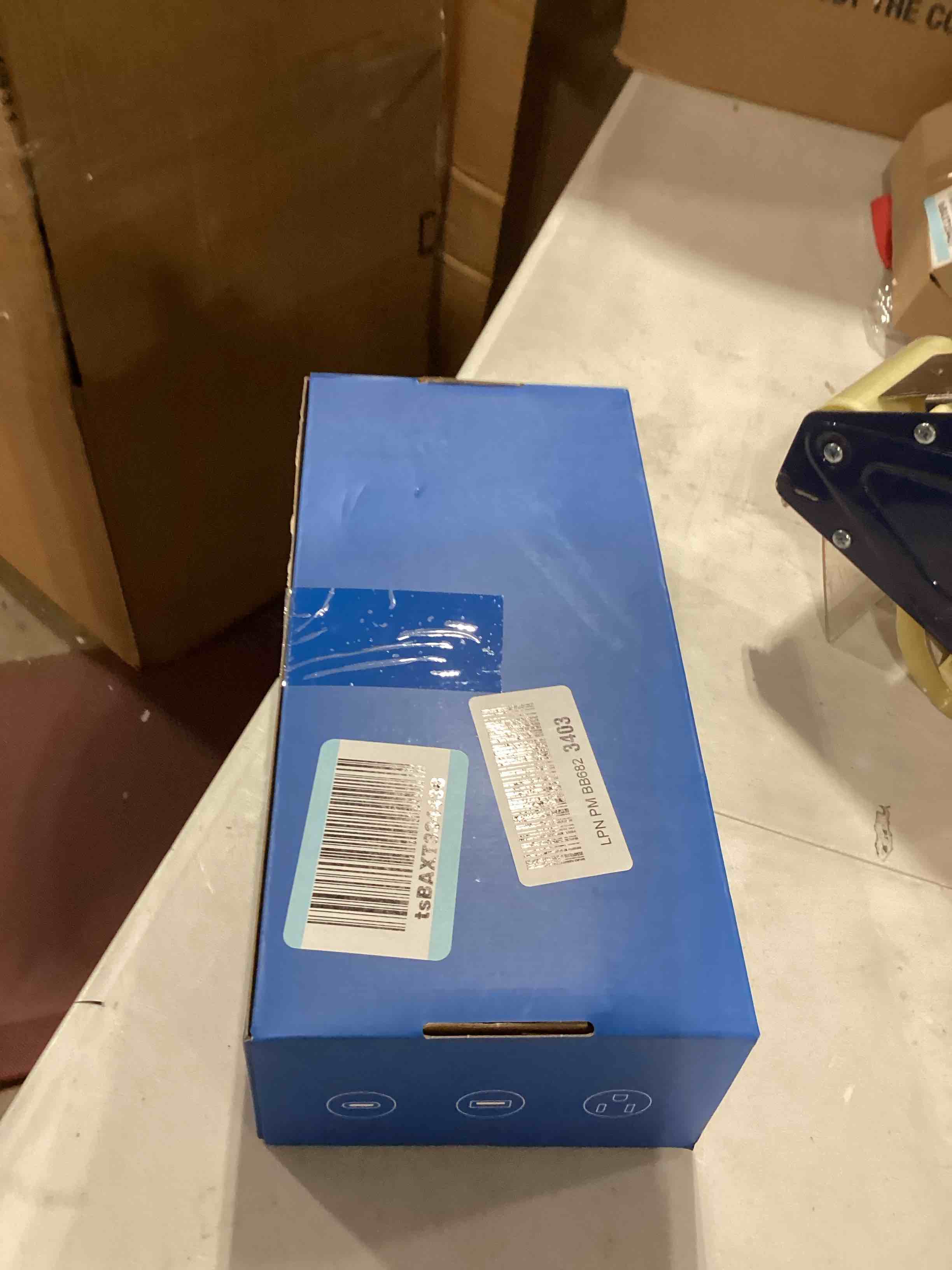 https://s3.amazonaws.com/lotting-images-prod/bidfta/TEA0378416_1732892457435.jpeg