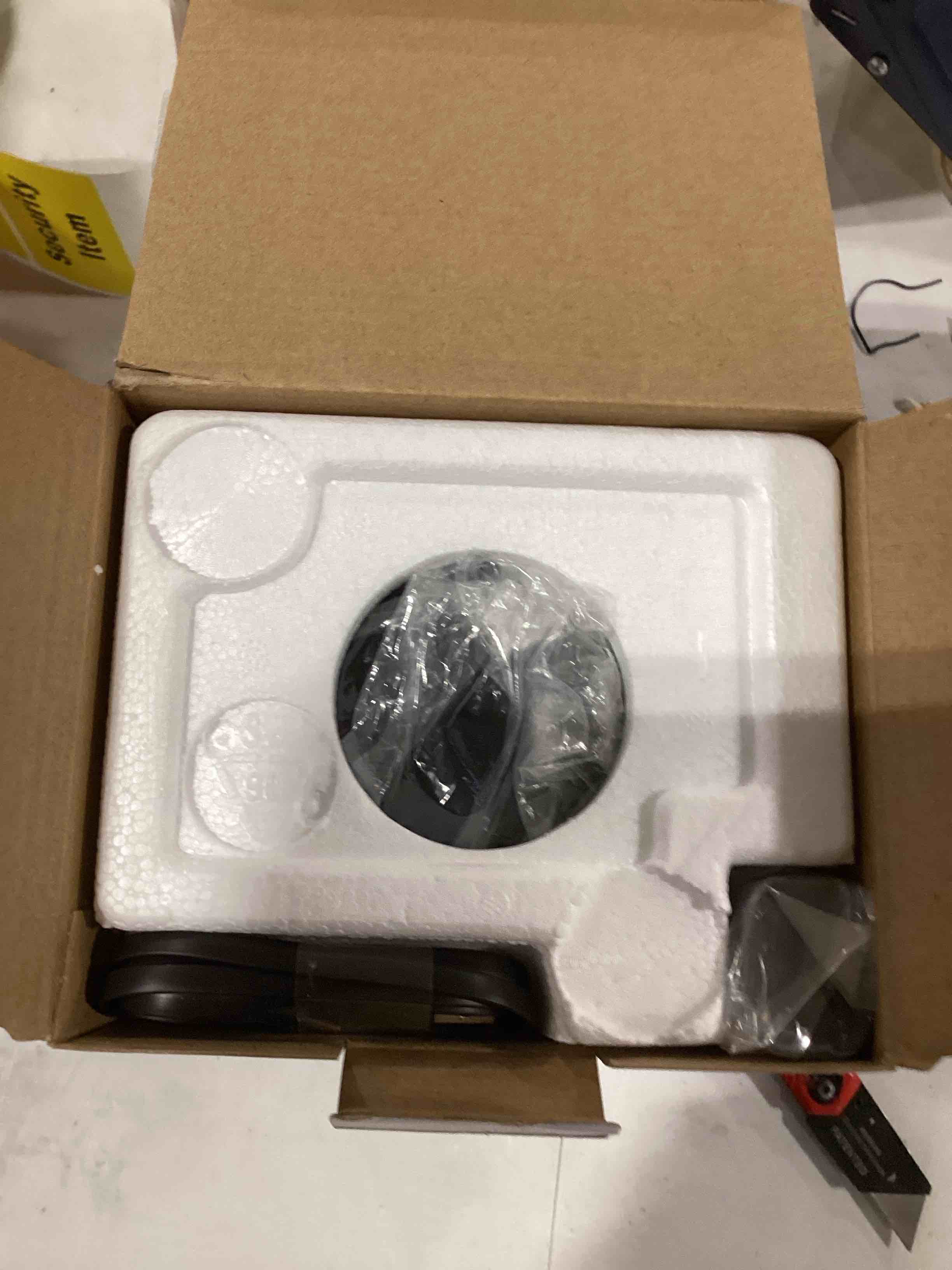 https://s3.amazonaws.com/lotting-images-prod/bidfta/TEA0378718_1732542990607.jpeg