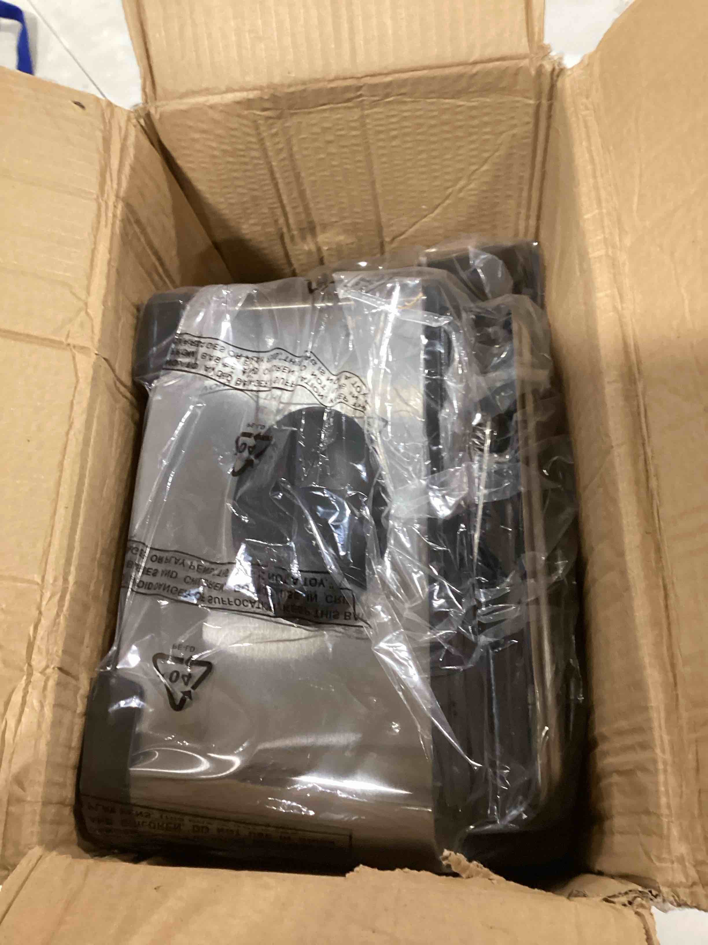 https://s3.amazonaws.com/lotting-images-prod/bidfta/TEA0378776_1732297538833.jpeg