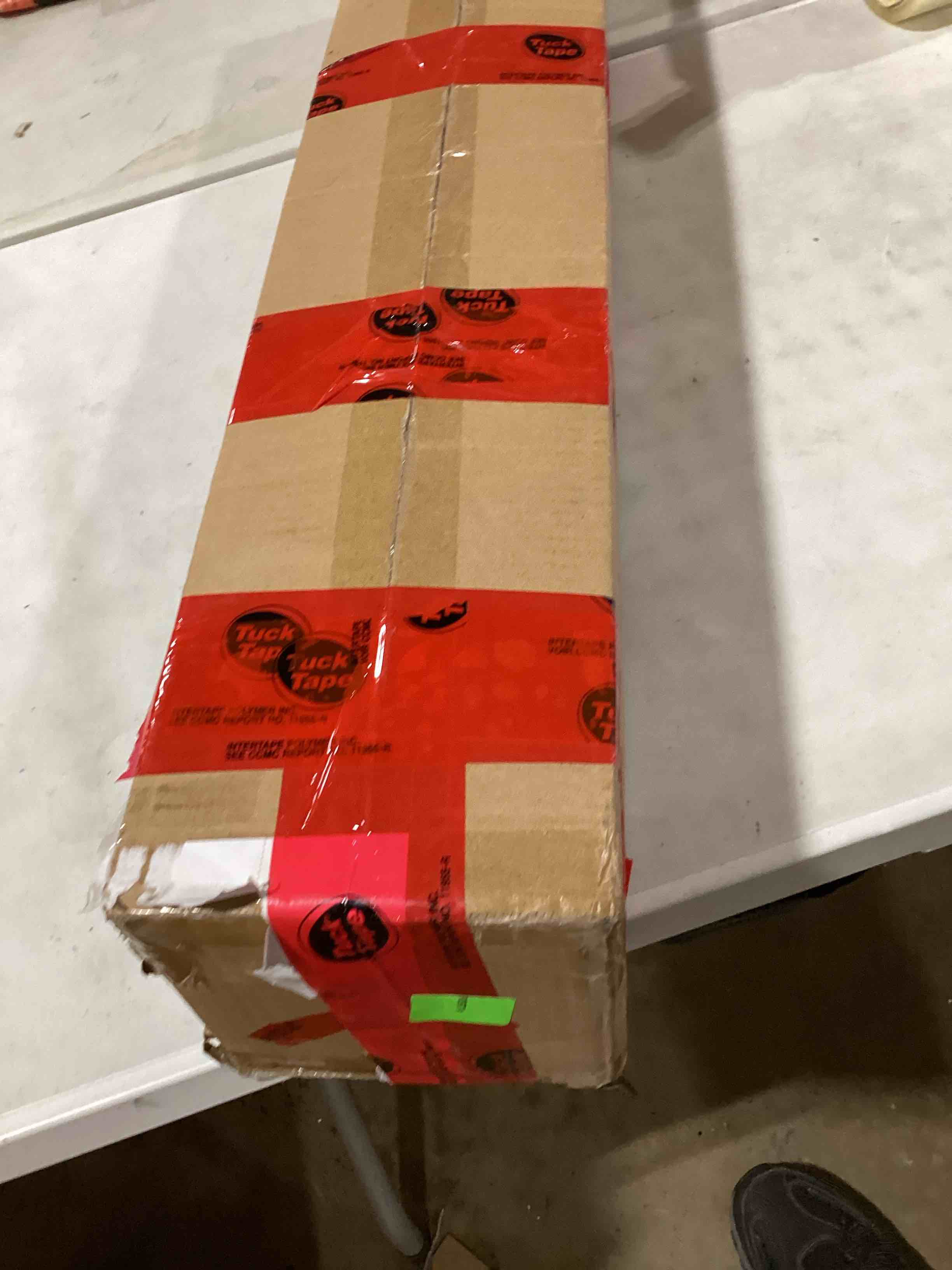 https://s3.amazonaws.com/lotting-images-prod/bidfta/TEA0378805_1732289581313.jpeg