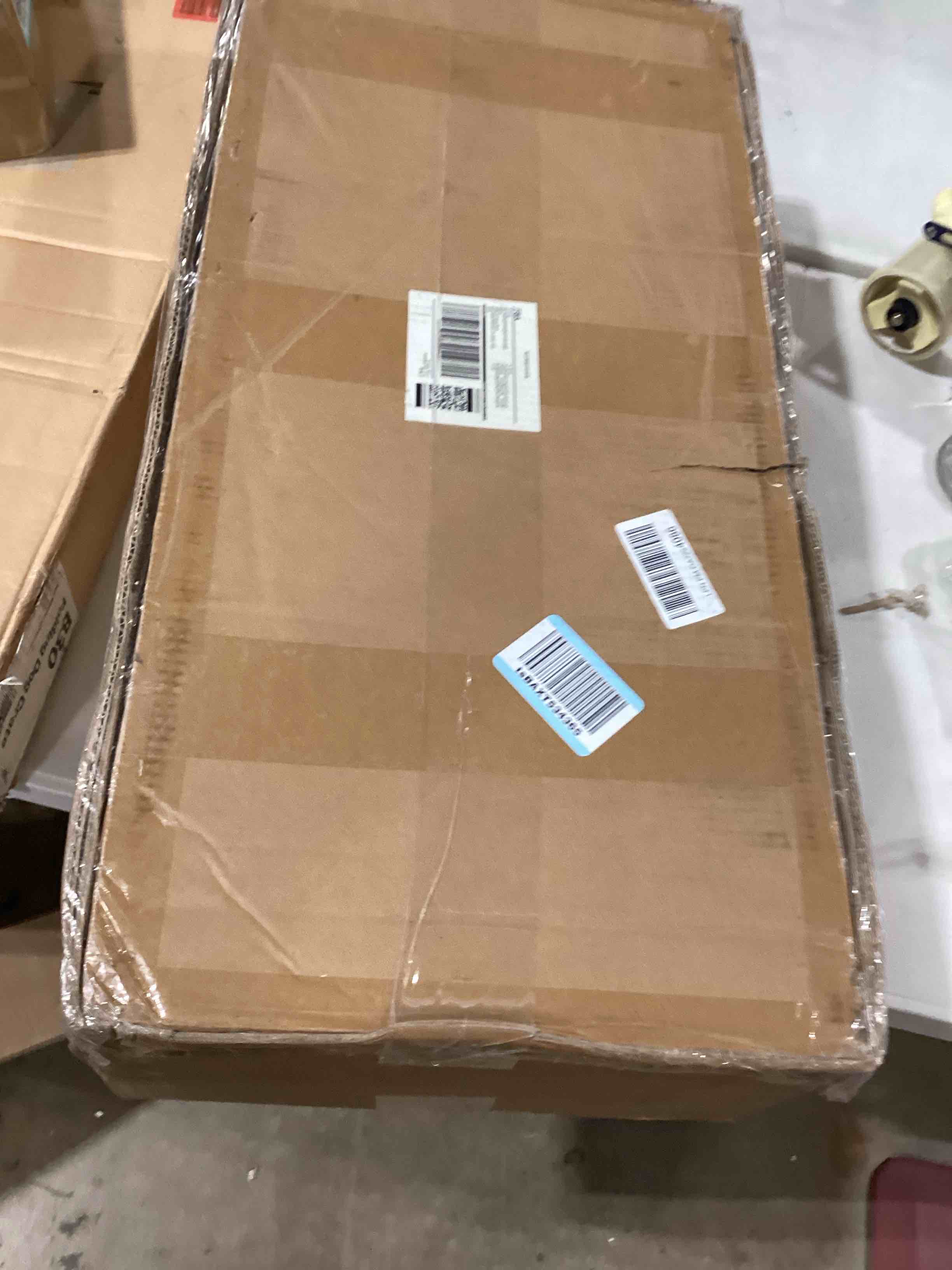 https://s3.amazonaws.com/lotting-images-prod/bidfta/TEA0378887_1732213123092.jpeg