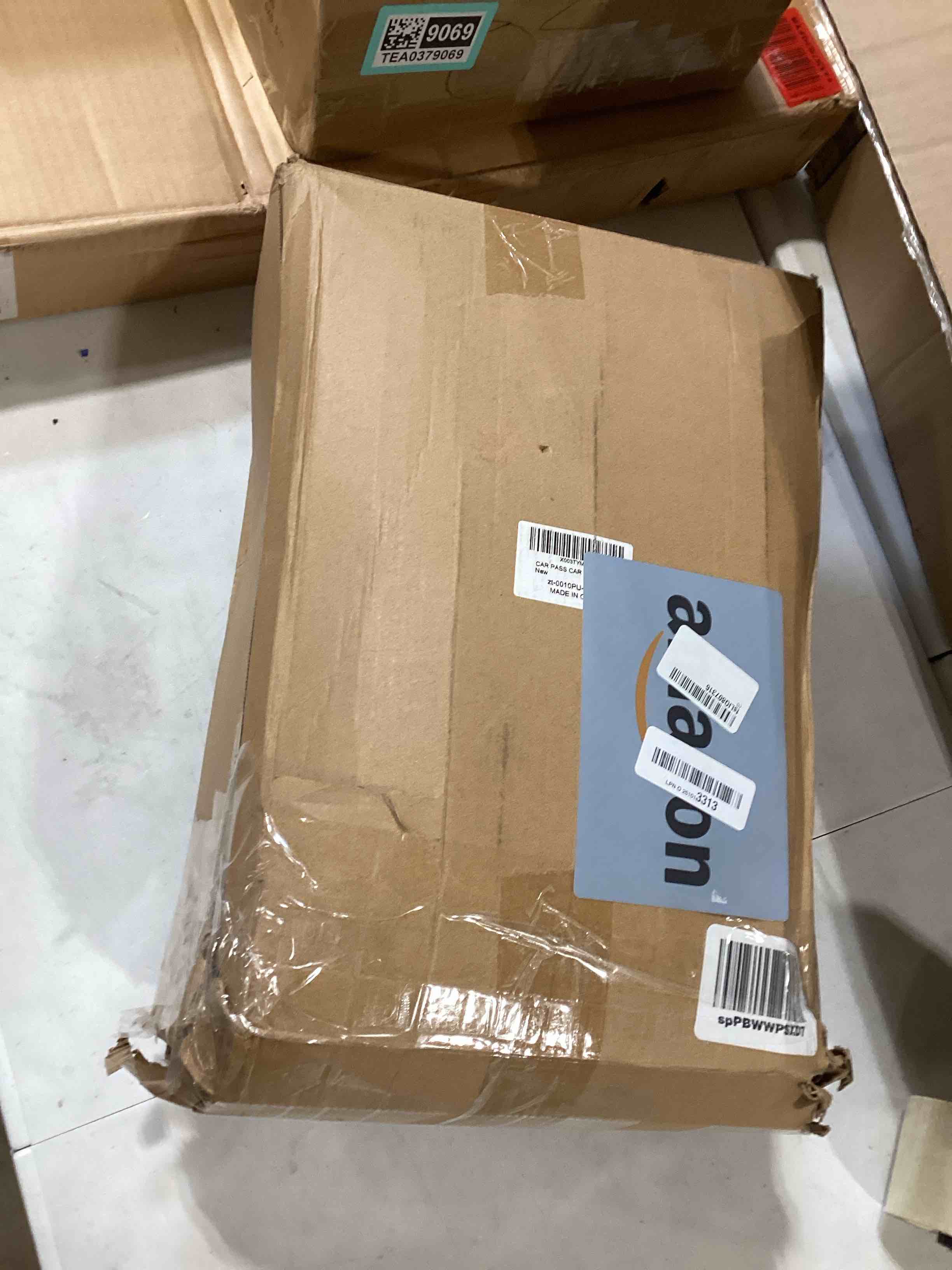 https://s3.amazonaws.com/lotting-images-prod/bidfta/TEA0379054_1732117690757.jpeg