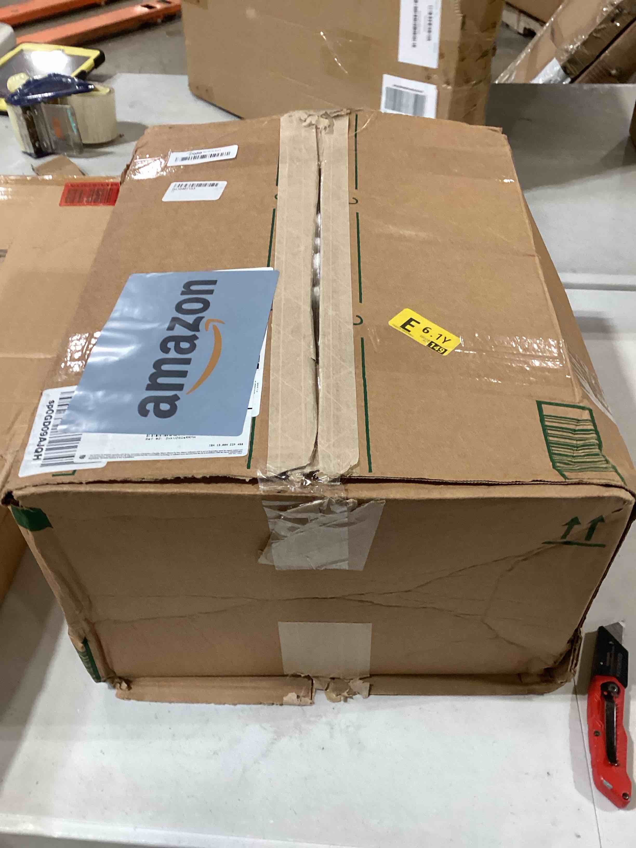https://s3.amazonaws.com/lotting-images-prod/bidfta/TEA0379081_1732112760166.jpeg