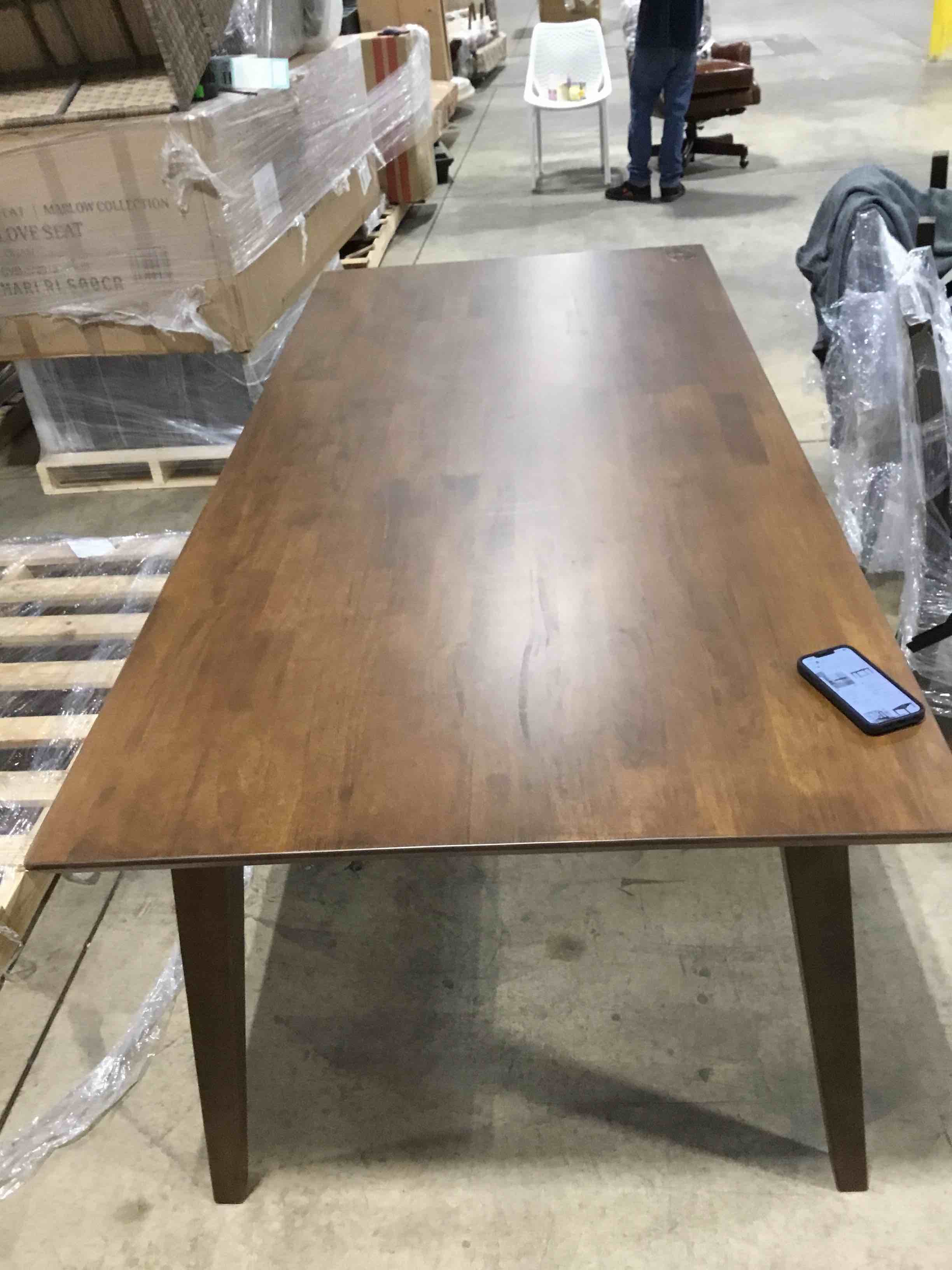 Livinia aian 70.9 malaysian table