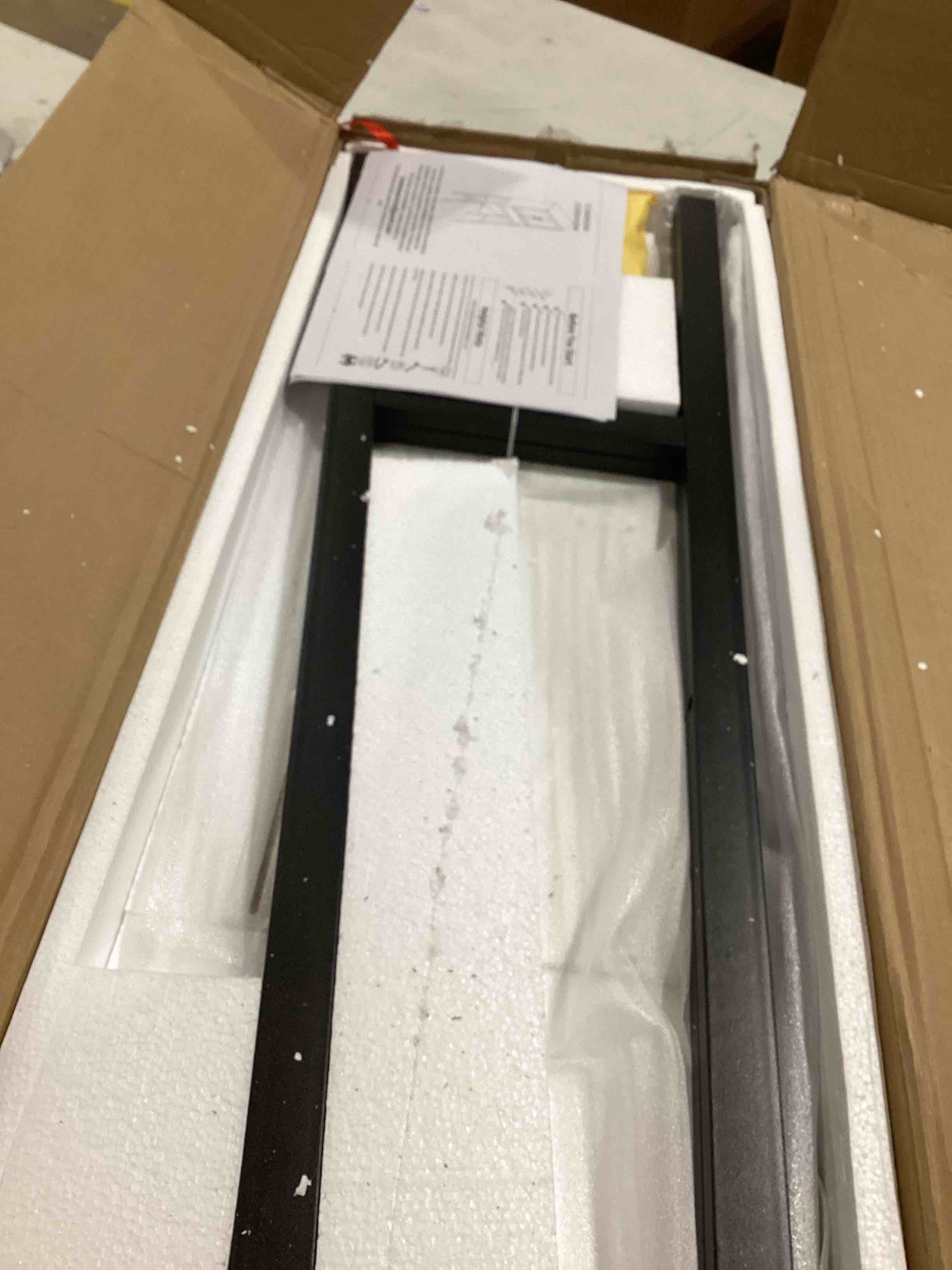 https://s3.amazonaws.com/lotting-images-prod/bidfta/TEA0380168_1733141395859.jpeg