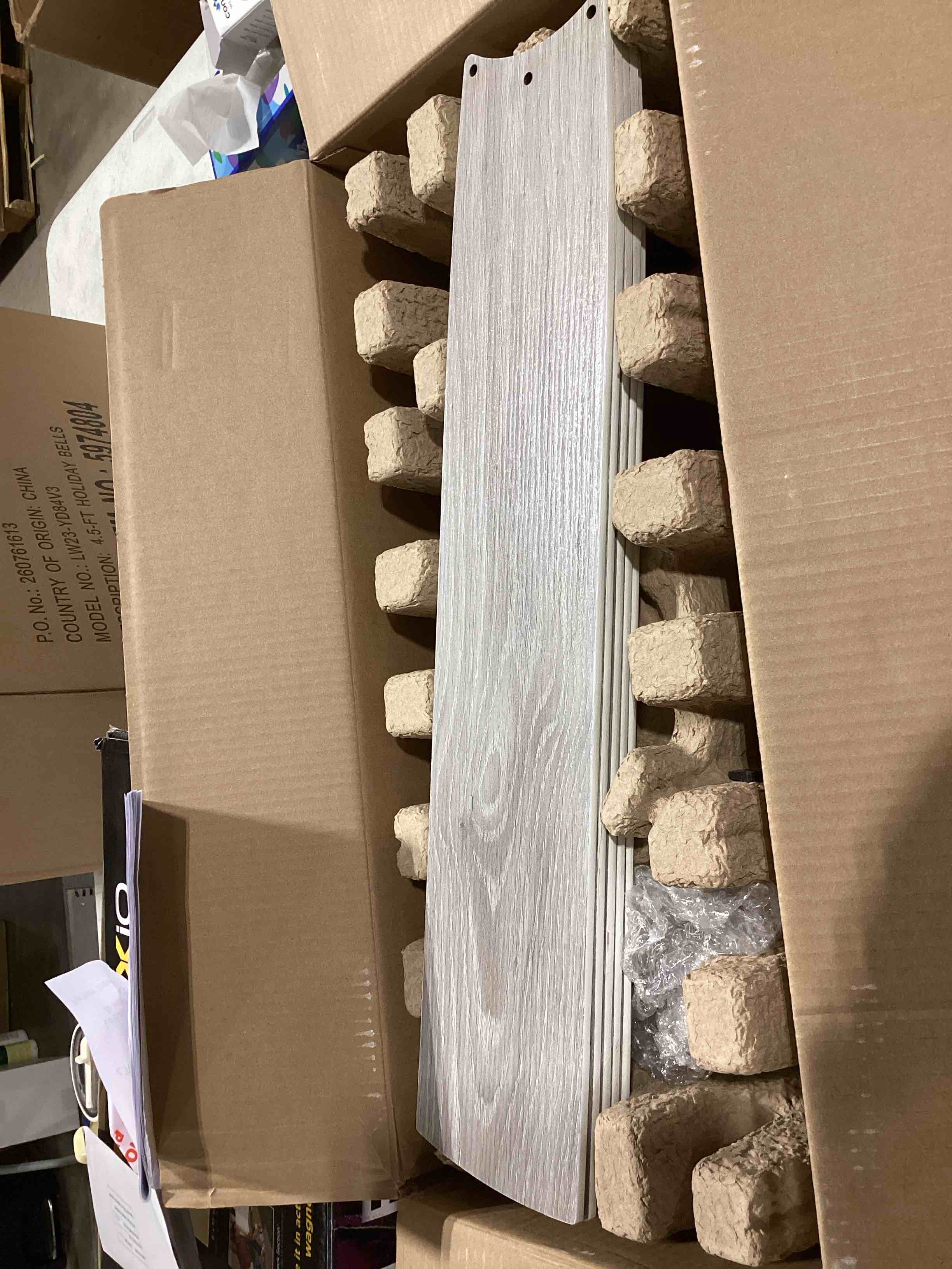 https://s3.amazonaws.com/lotting-images-prod/bidfta/TEA0383142_1732887403727.jpeg