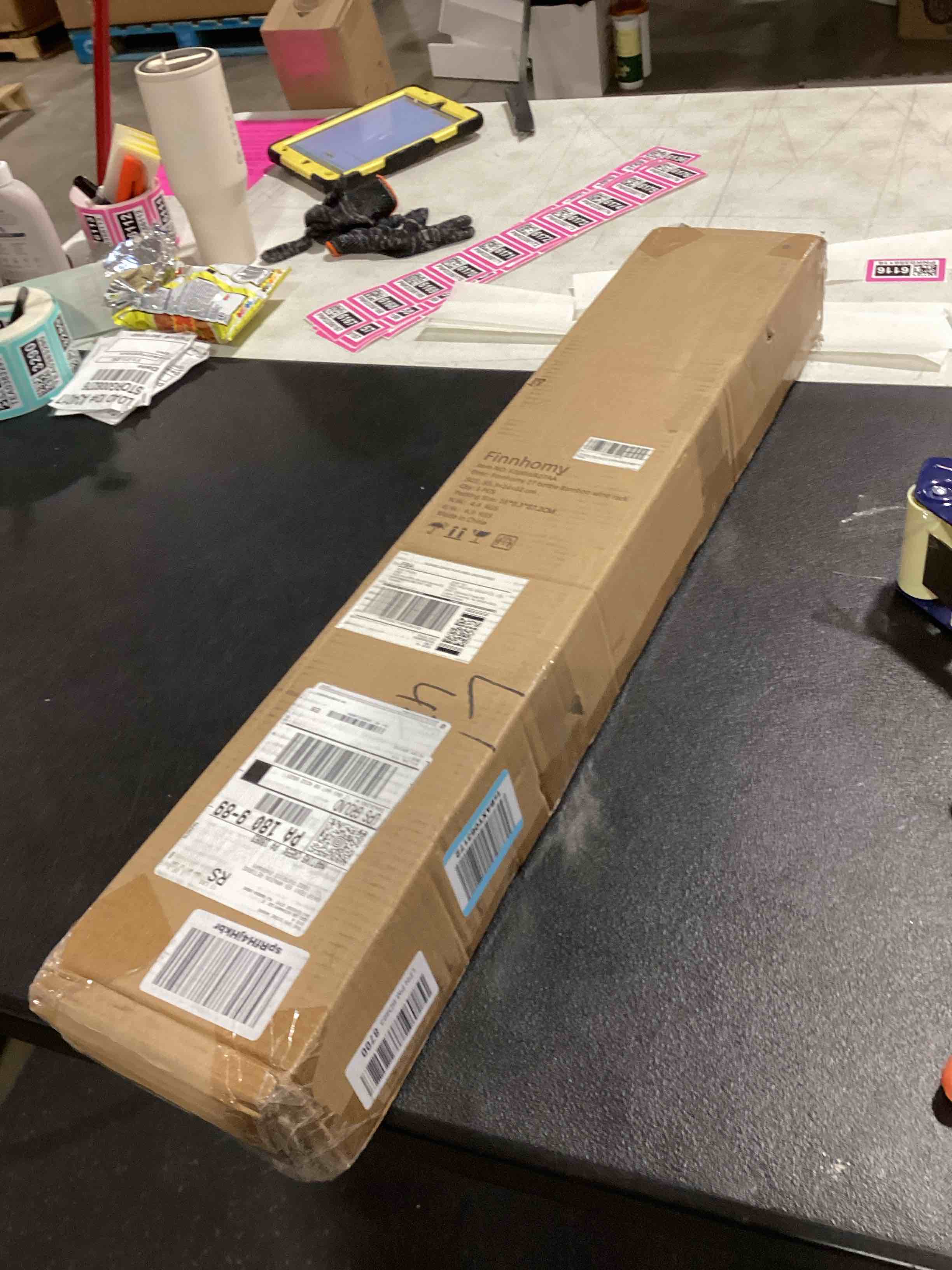 https://s3.amazonaws.com/lotting-images-prod/bidfta/TEA0383301_1732628576107.jpeg