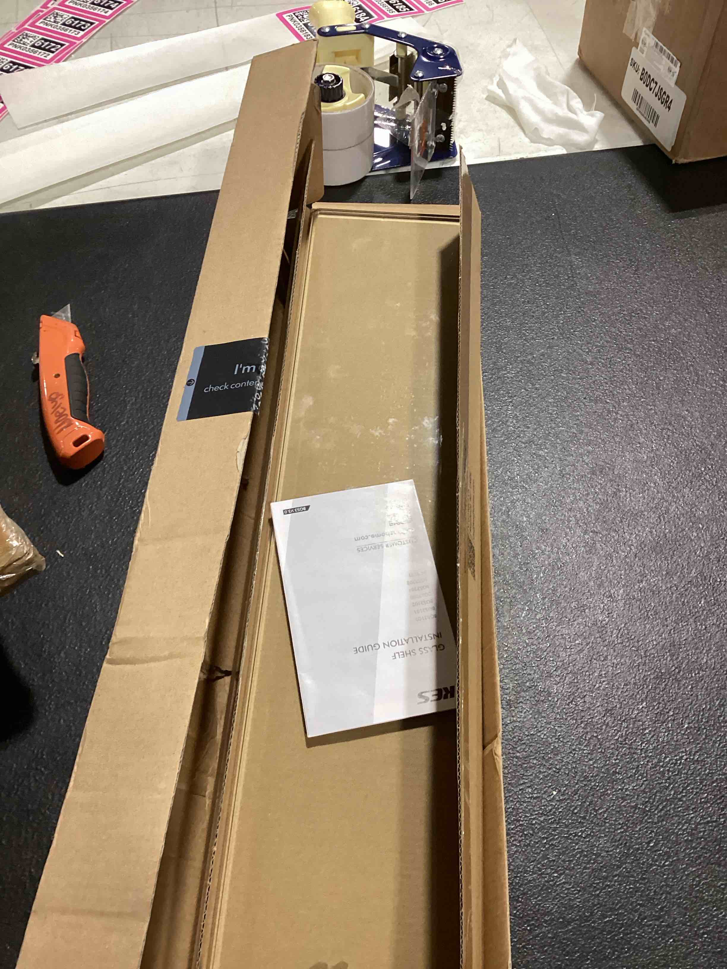 https://s3.amazonaws.com/lotting-images-prod/bidfta/TEA0383305_1732628042237.jpeg