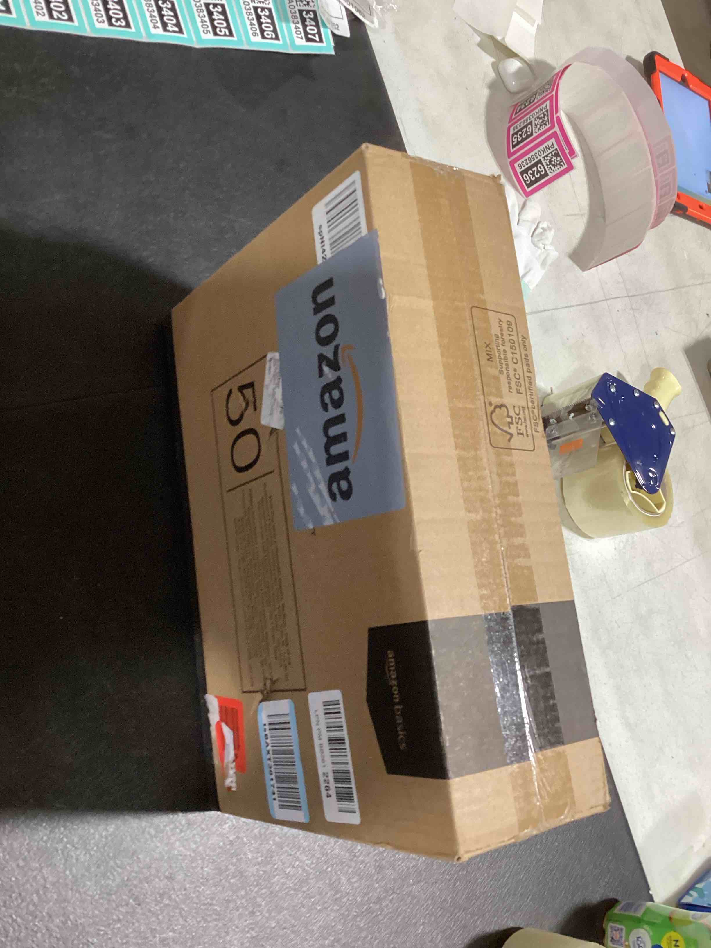 https://s3.amazonaws.com/lotting-images-prod/bidfta/TEA0383407_1732561084353.jpeg