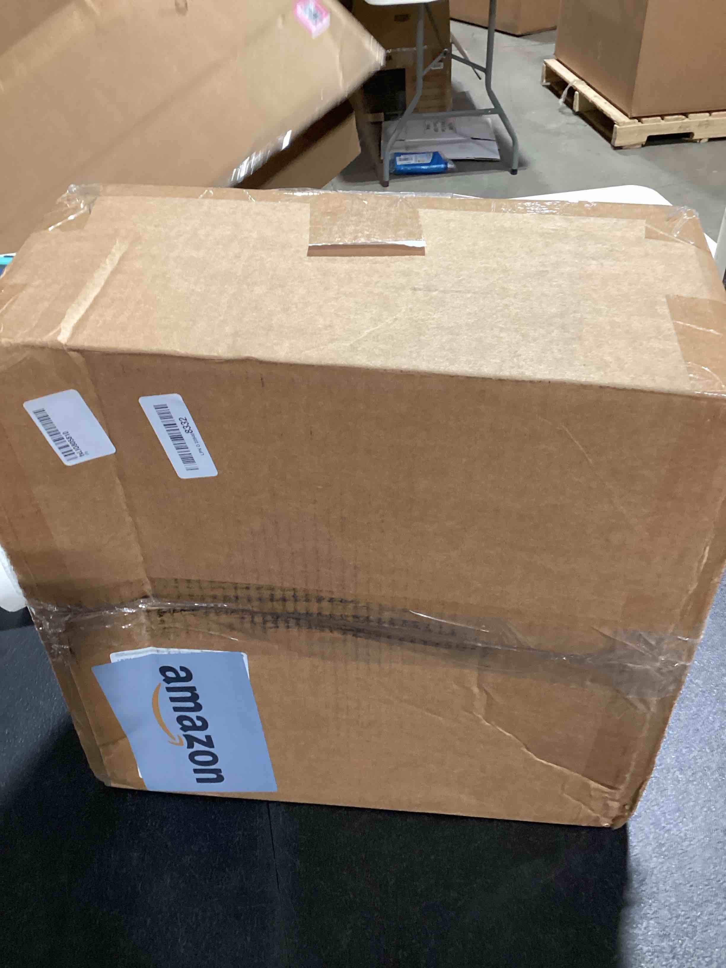 https://s3.amazonaws.com/lotting-images-prod/bidfta/TEA0383580_1732289669653.jpeg