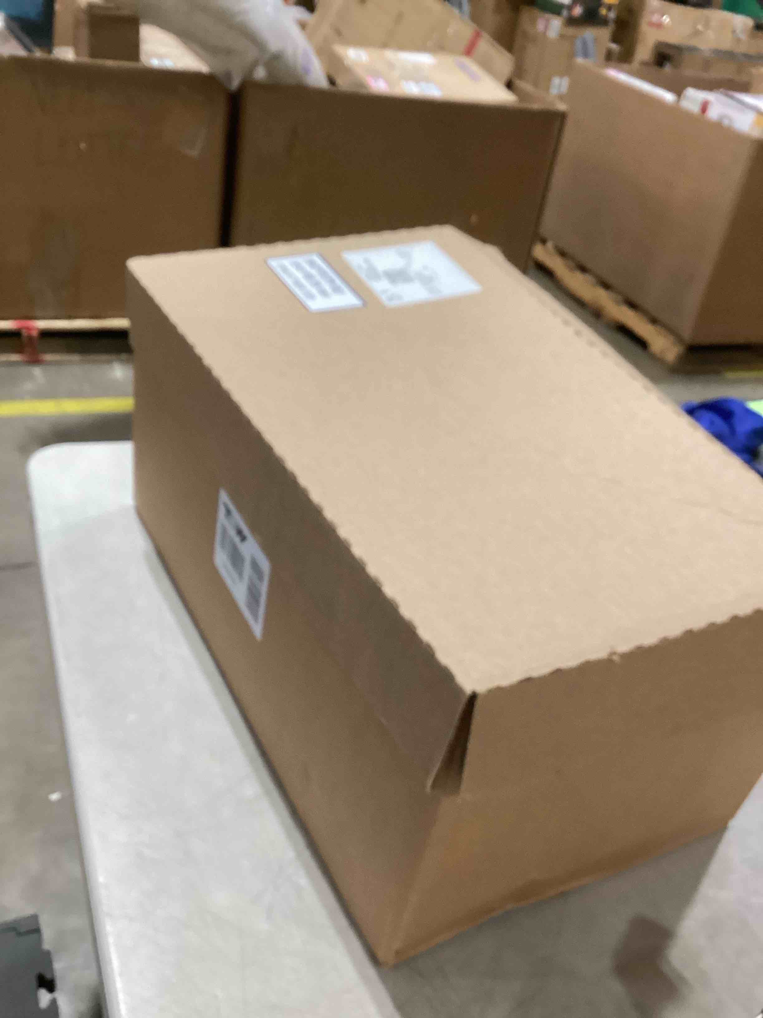 https://s3.amazonaws.com/lotting-images-prod/bidfta/TEA0384464_1734026523795.jpeg