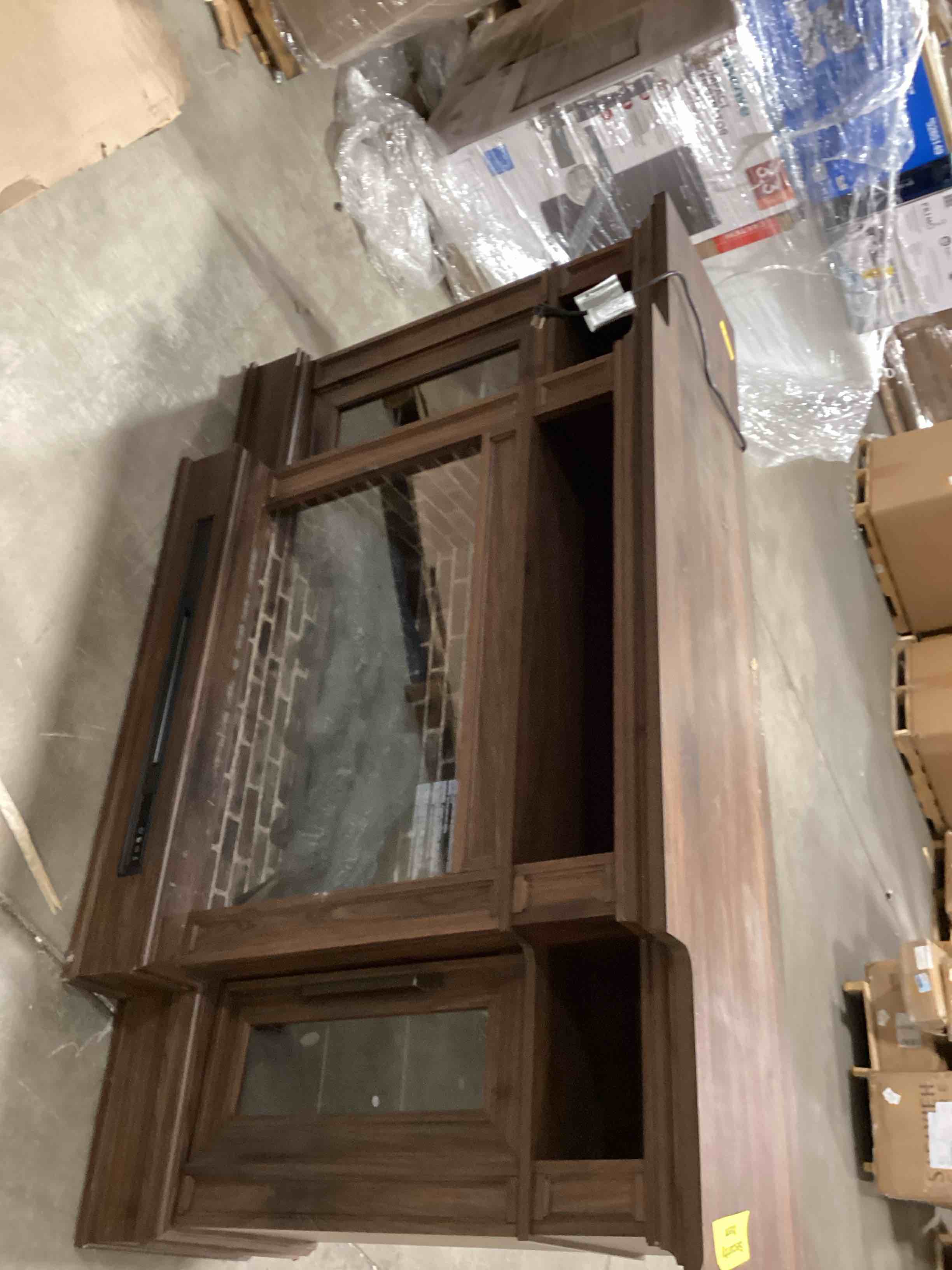 https://s3.amazonaws.com/lotting-images-prod/bidfta/TEA0384489_1734021284043.jpeg