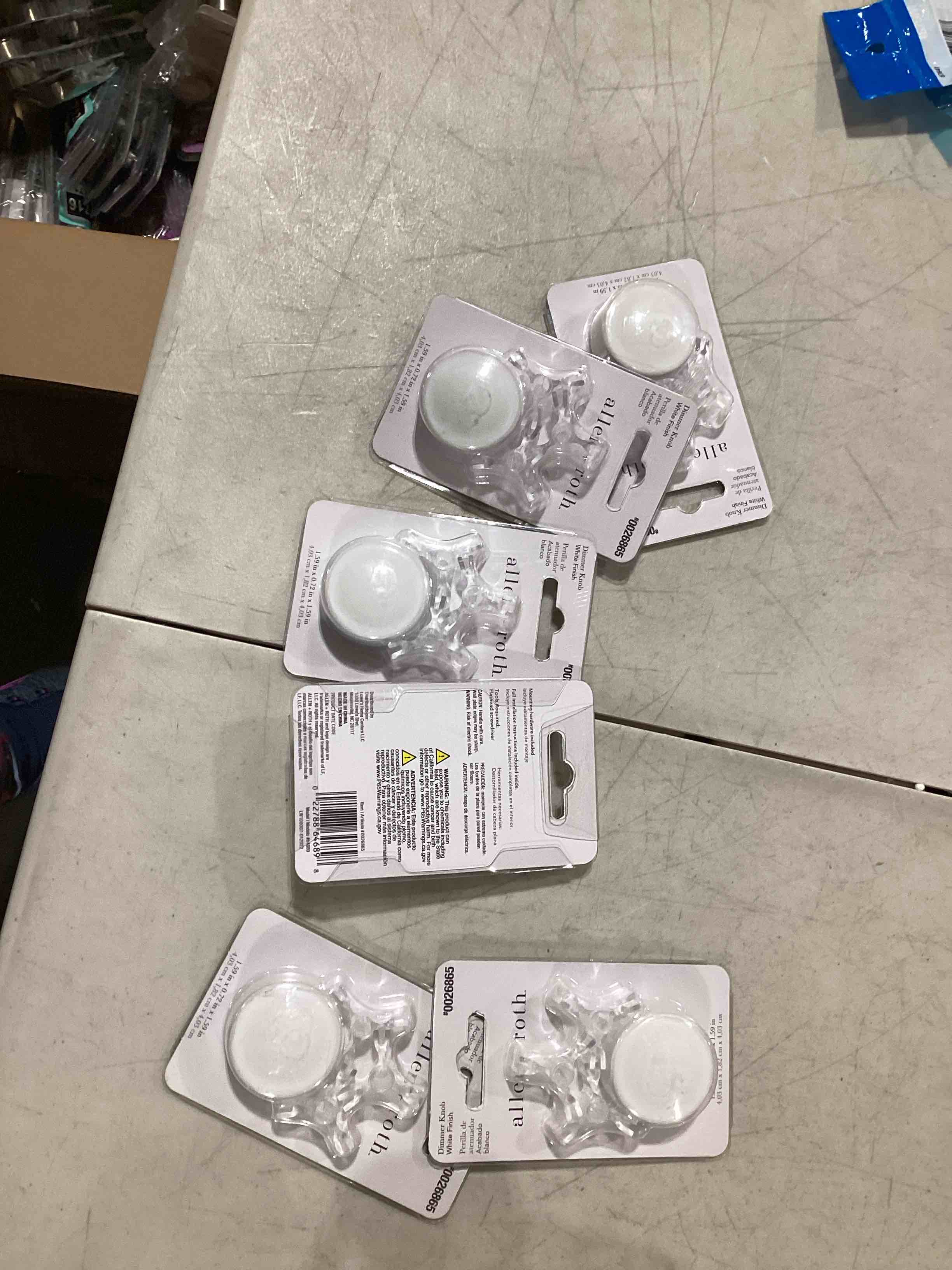 https://s3.amazonaws.com/lotting-images-prod/bidfta/TEA0384710_1733927044476.jpeg