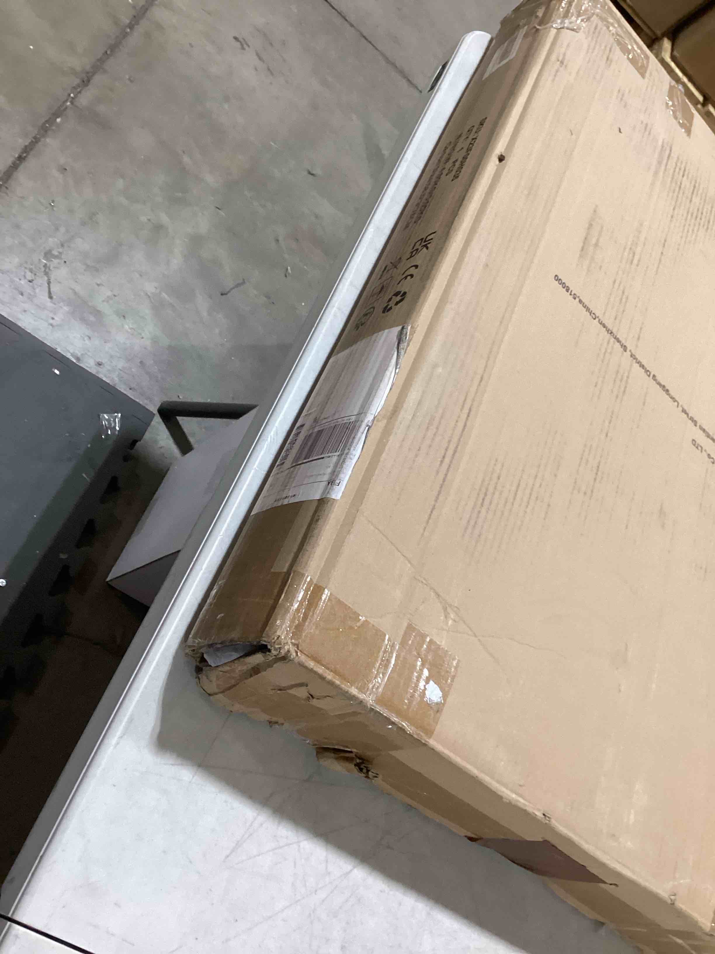 https://s3.amazonaws.com/lotting-images-prod/bidfta/TEA0385055_1733755832172.jpeg