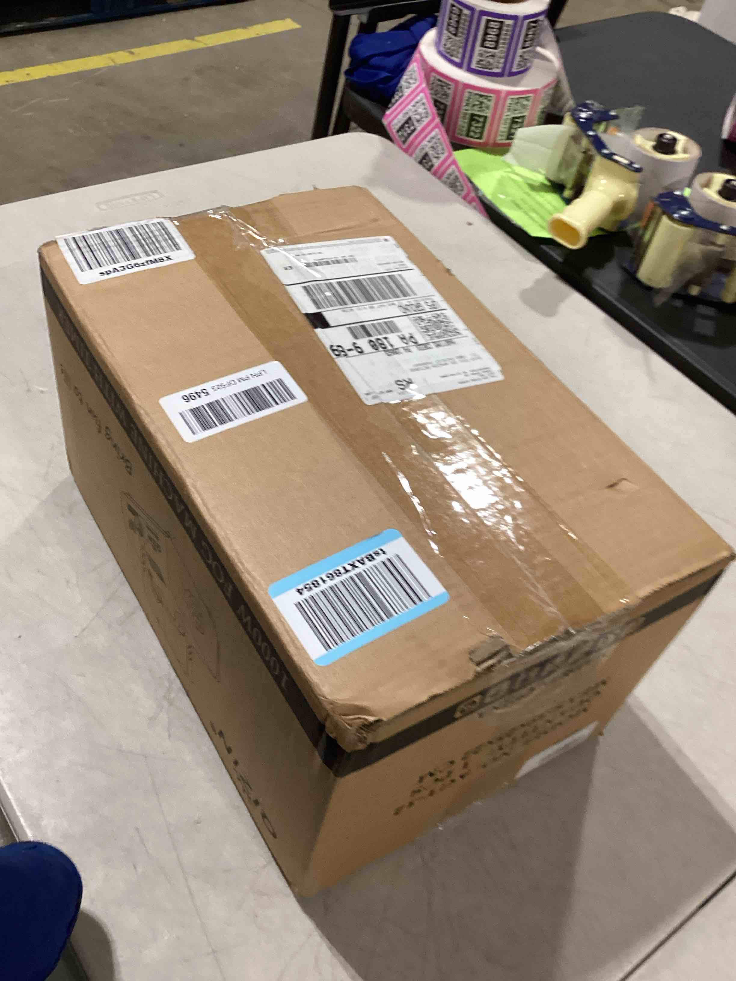 https://s3.amazonaws.com/lotting-images-prod/bidfta/TEA0385125_1733747322155.jpeg
