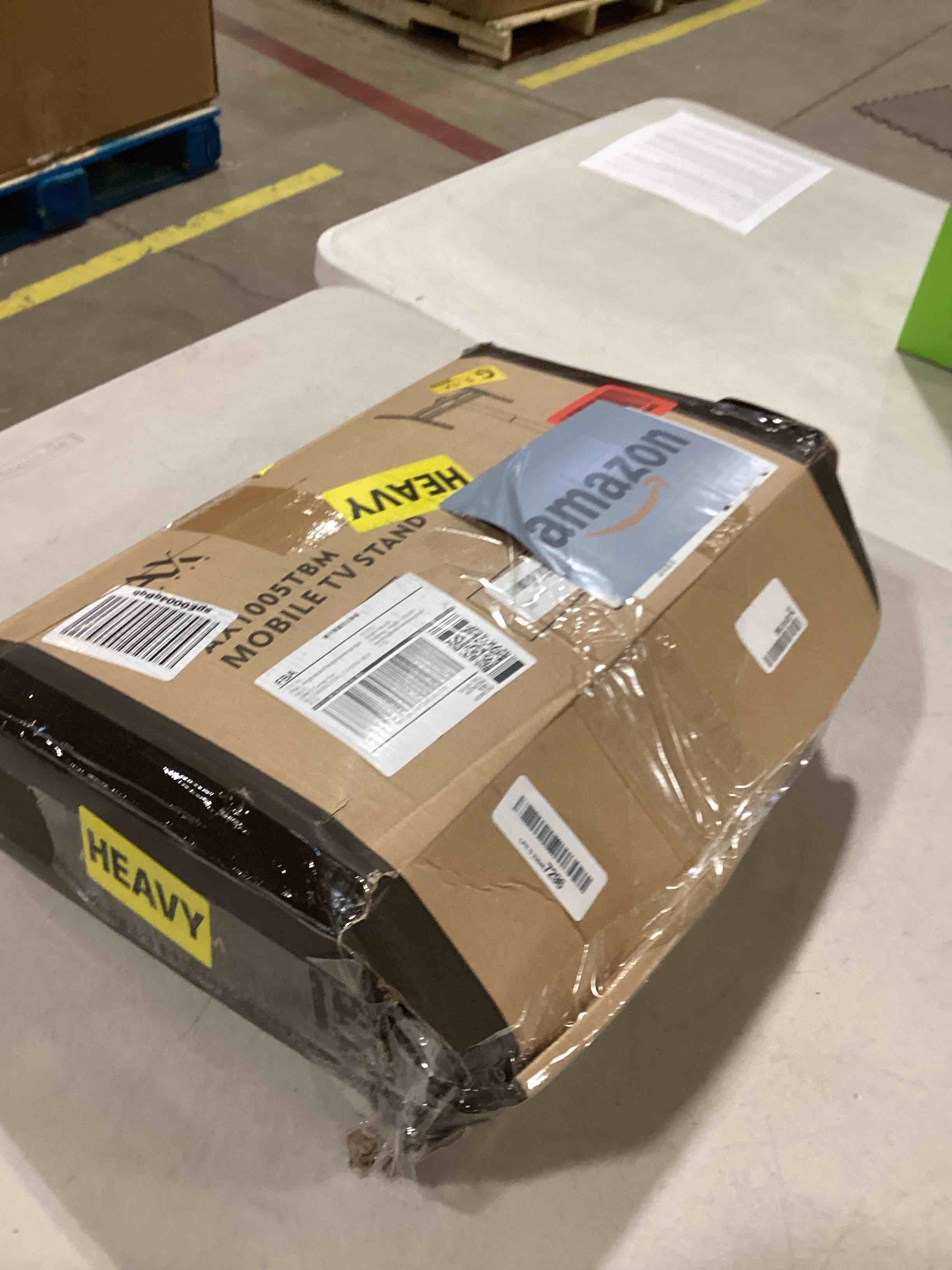 https://s3.amazonaws.com/lotting-images-prod/bidfta/TEA0385529_1733327410410.jpeg