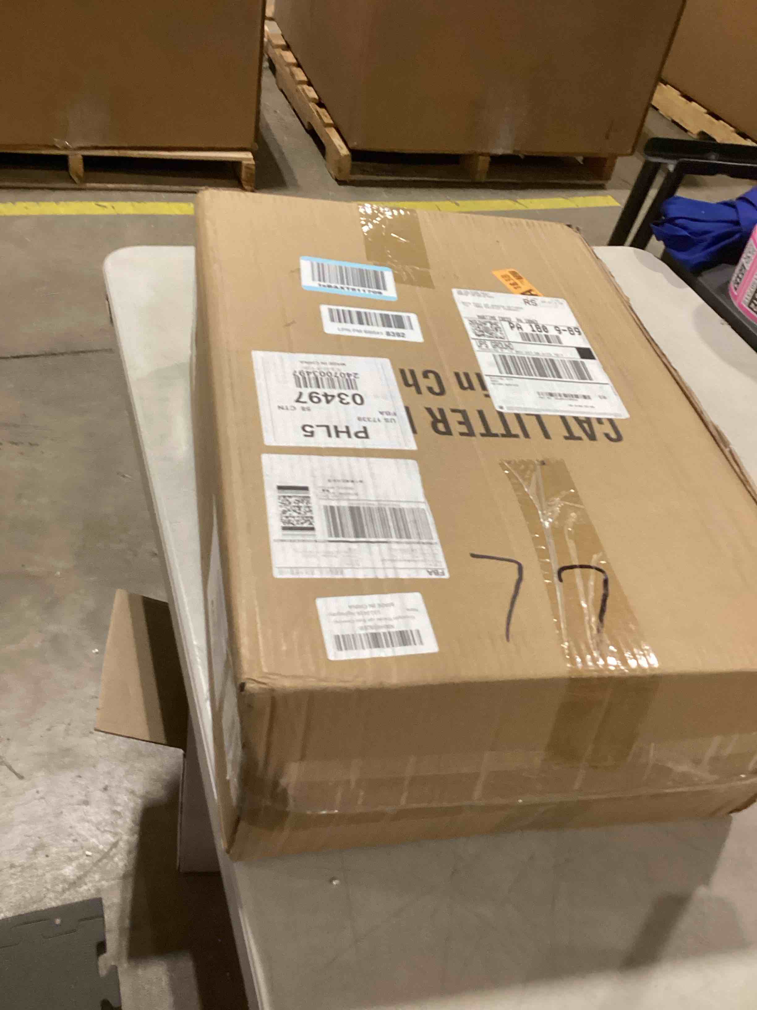 https://s3.amazonaws.com/lotting-images-prod/bidfta/TEA0385830_1733228435131.jpeg