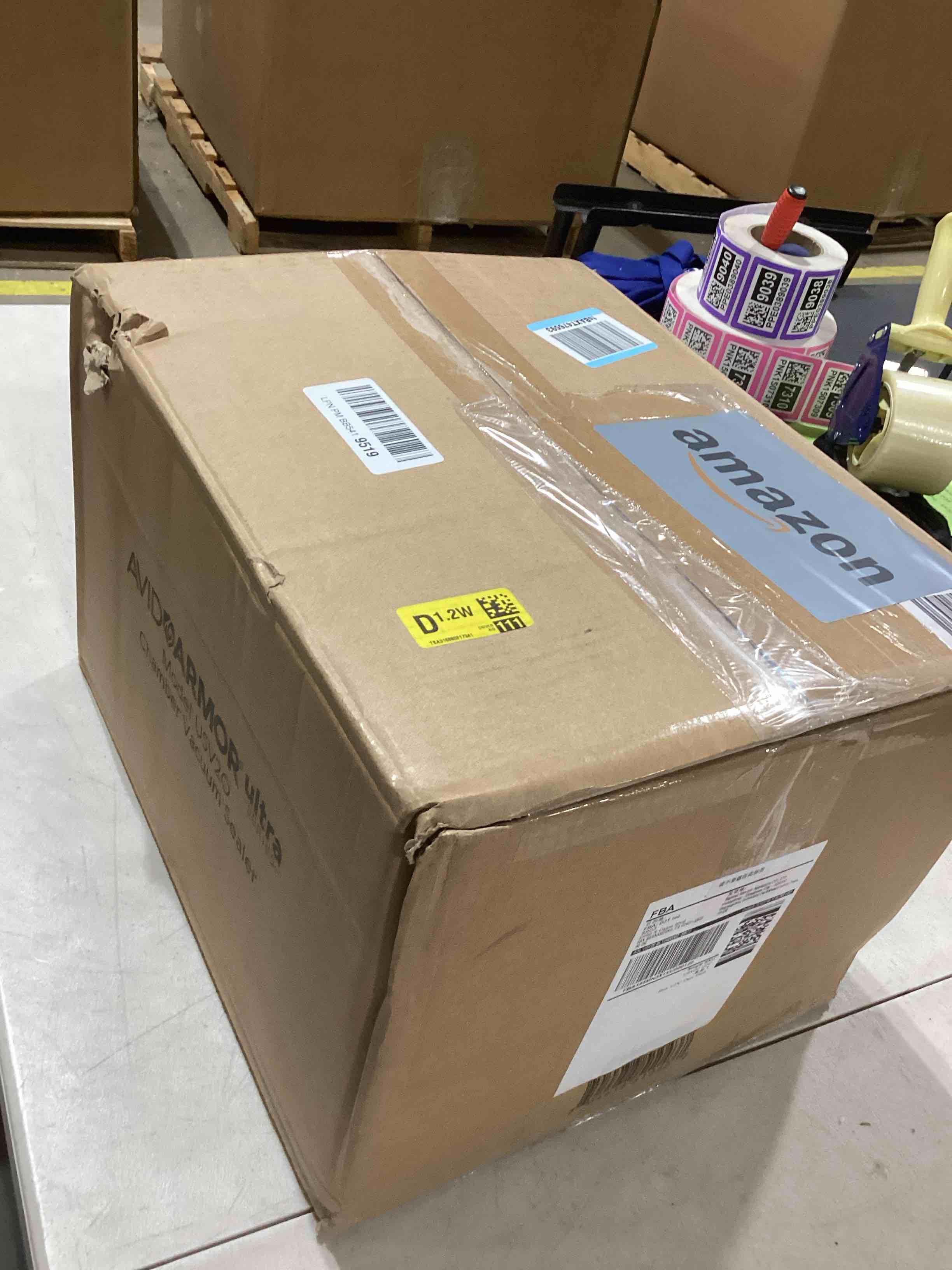 https://s3.amazonaws.com/lotting-images-prod/bidfta/TEA0385837_1733227313235.jpeg