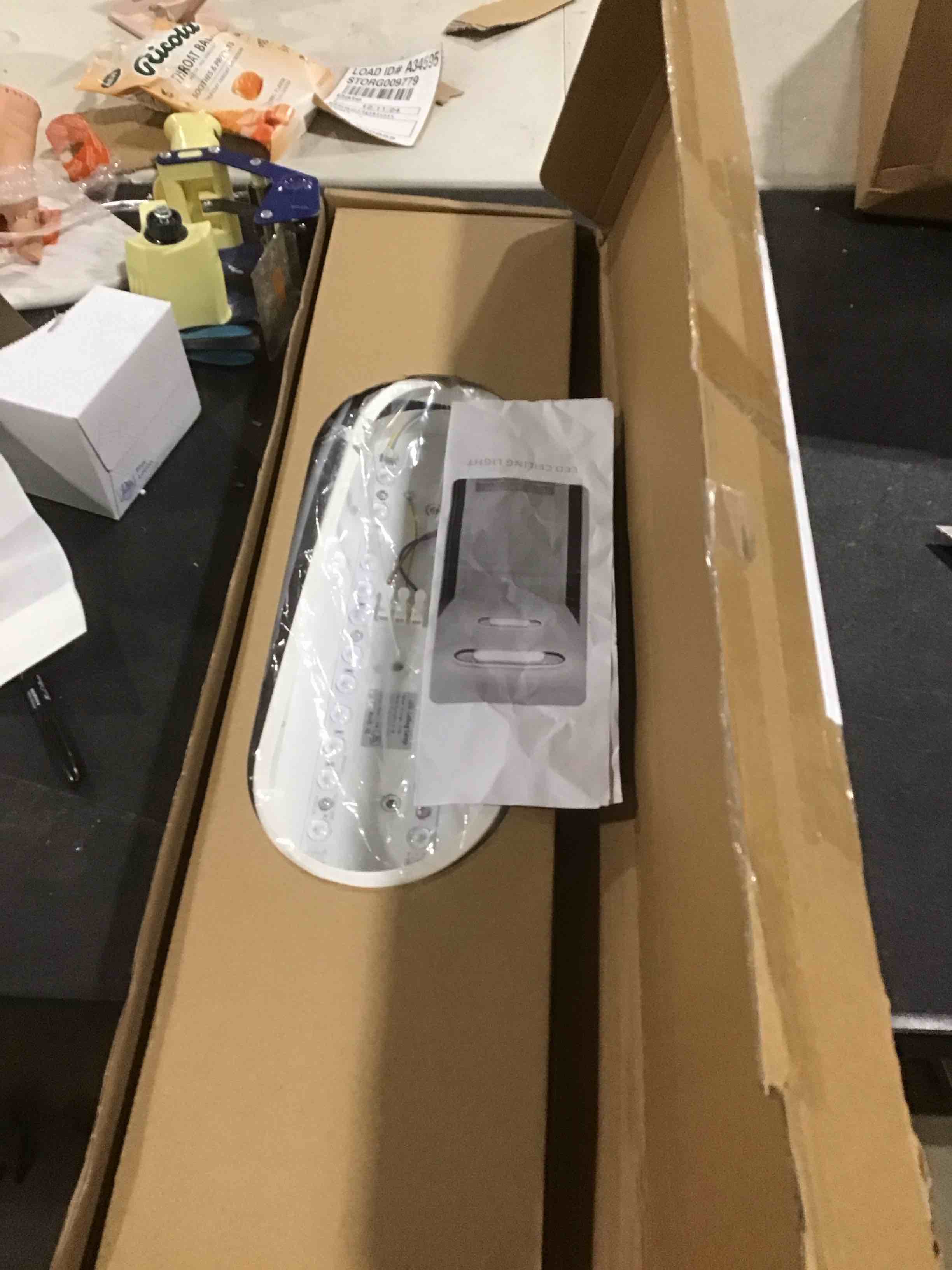 https://s3.amazonaws.com/lotting-images-prod/bidfta/TEA0386313_1734640258490.jpeg