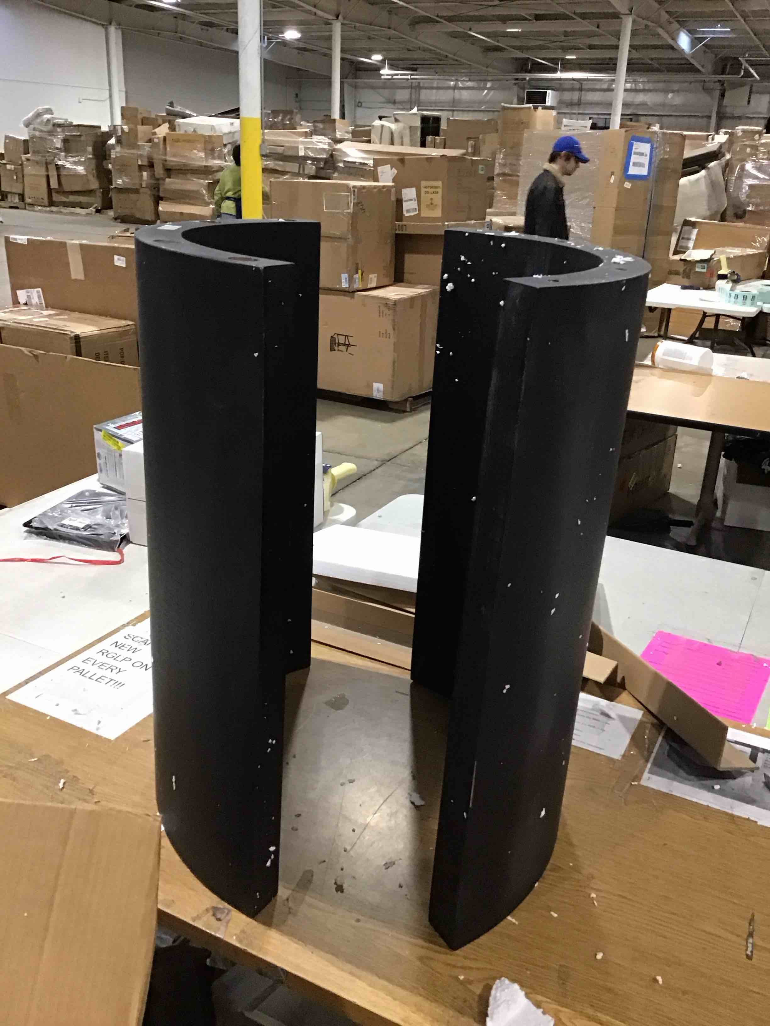 https://s3.amazonaws.com/lotting-images-prod/bidfta/TEA0388823_1737060190302.jpeg