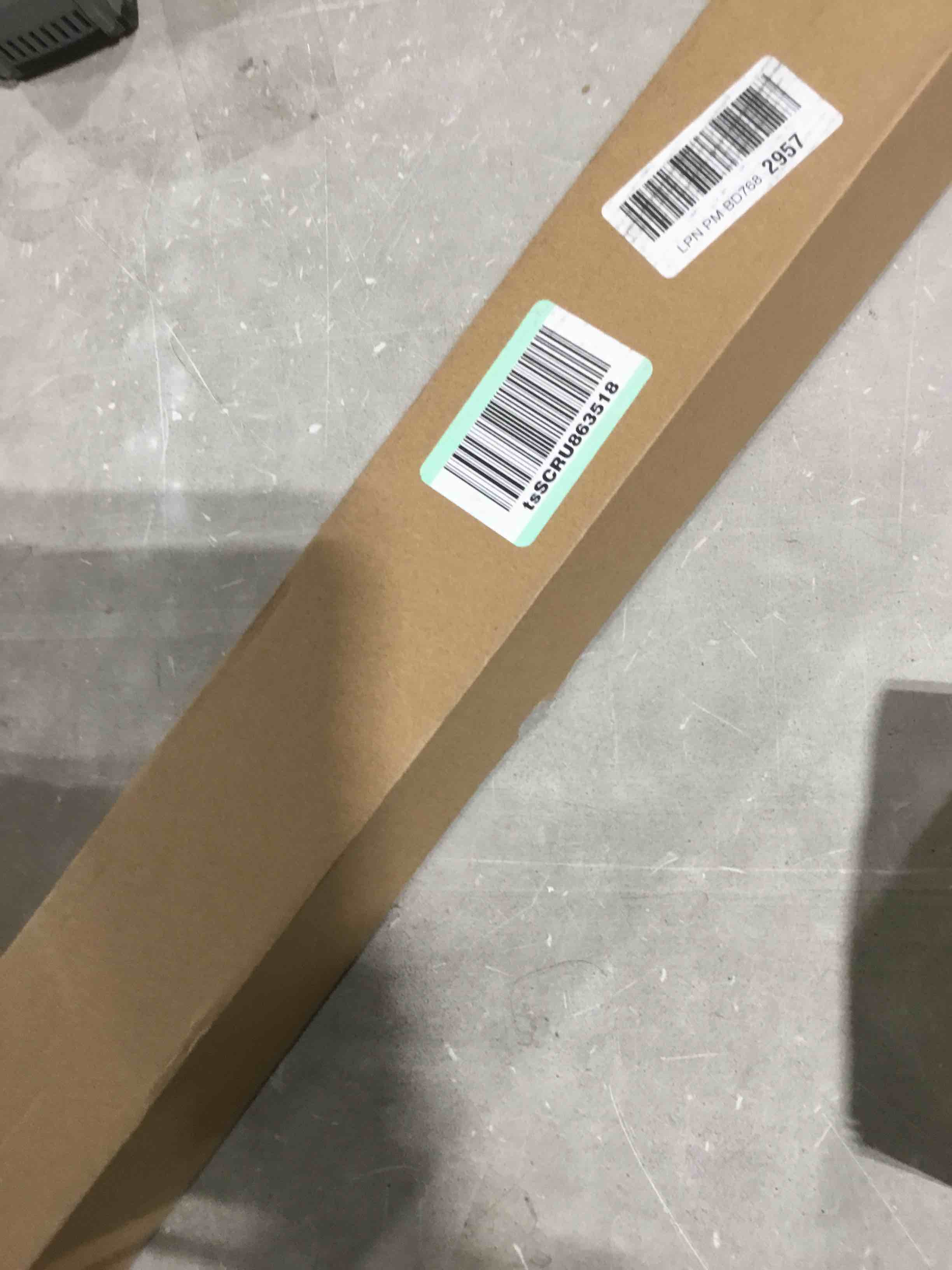 https://s3.amazonaws.com/lotting-images-prod/bidfta/TEA0389957_1730118448856.jpeg
