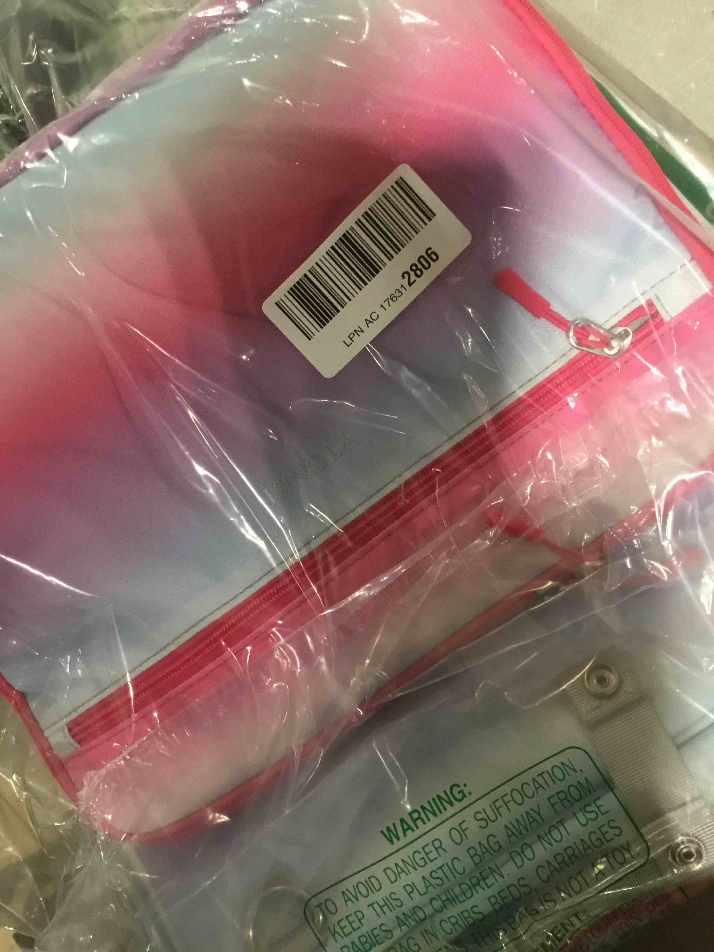 https://s3.amazonaws.com/lotting-images-prod/bidfta/TEA0389980_1730116021257.jpeg