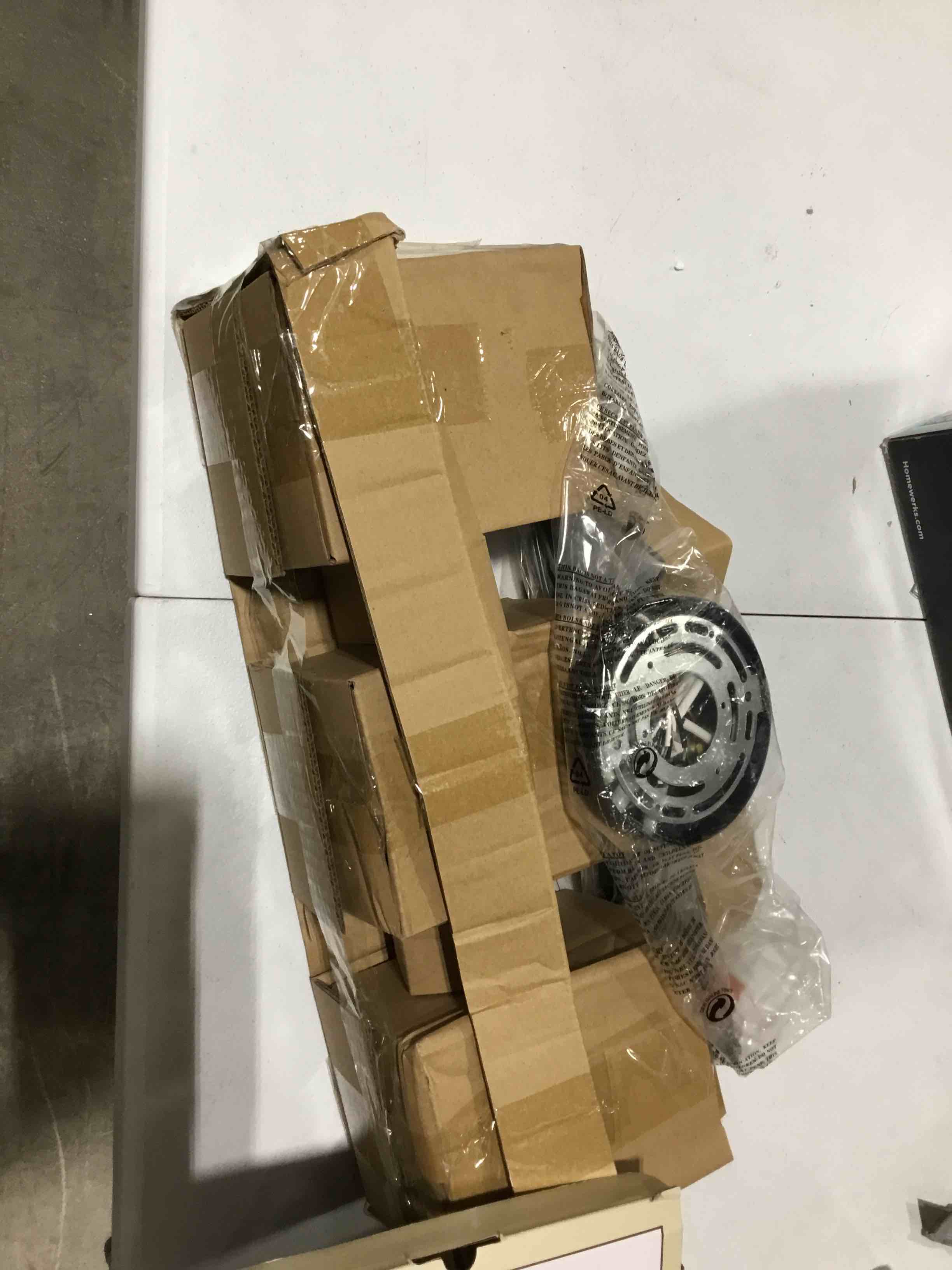 https://s3.amazonaws.com/lotting-images-prod/bidfta/TEA0390037_1736186171053.jpeg