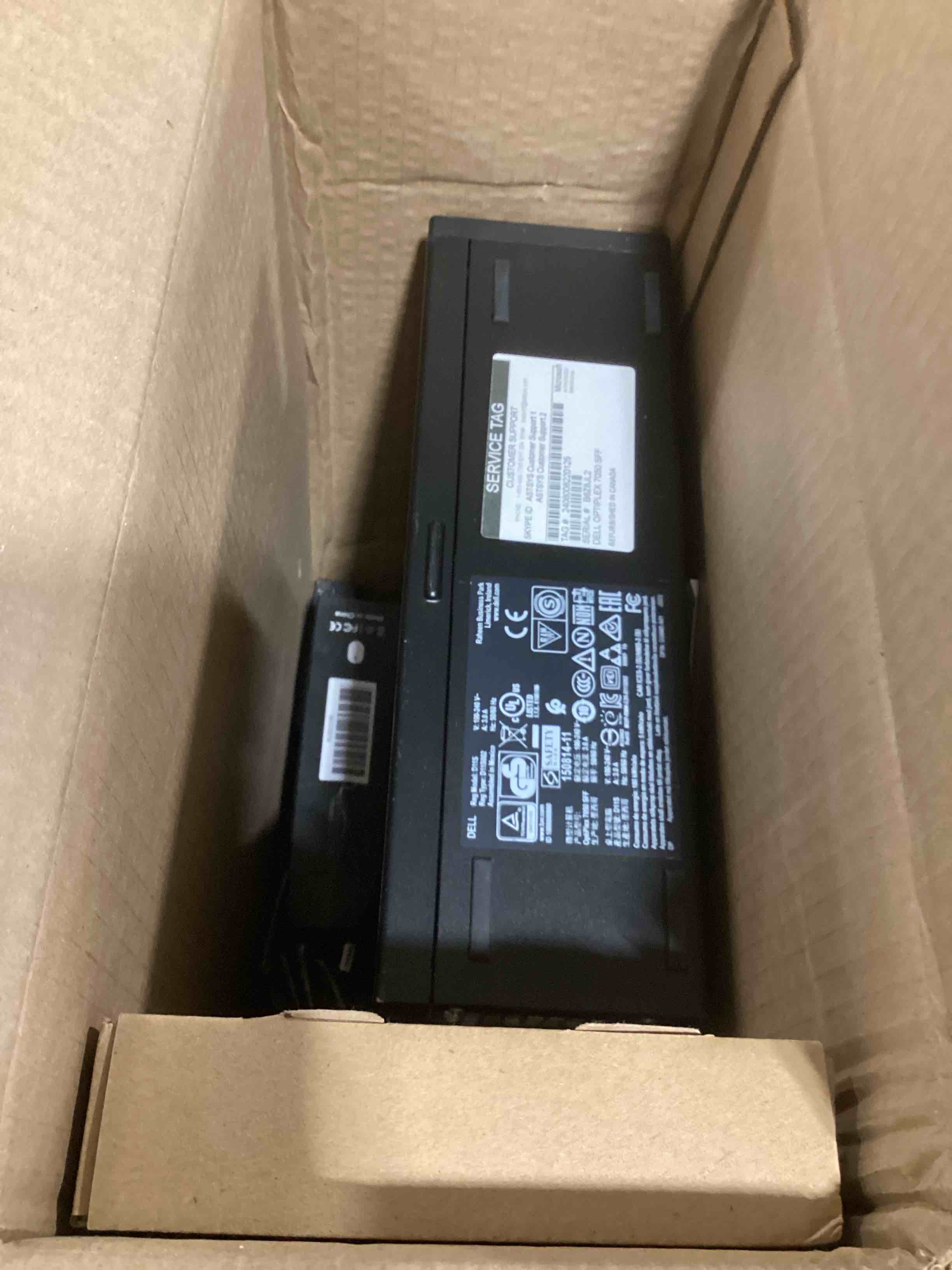 https://s3.amazonaws.com/lotting-images-prod/bidfta/TEA0390247_1730381360037.jpeg
