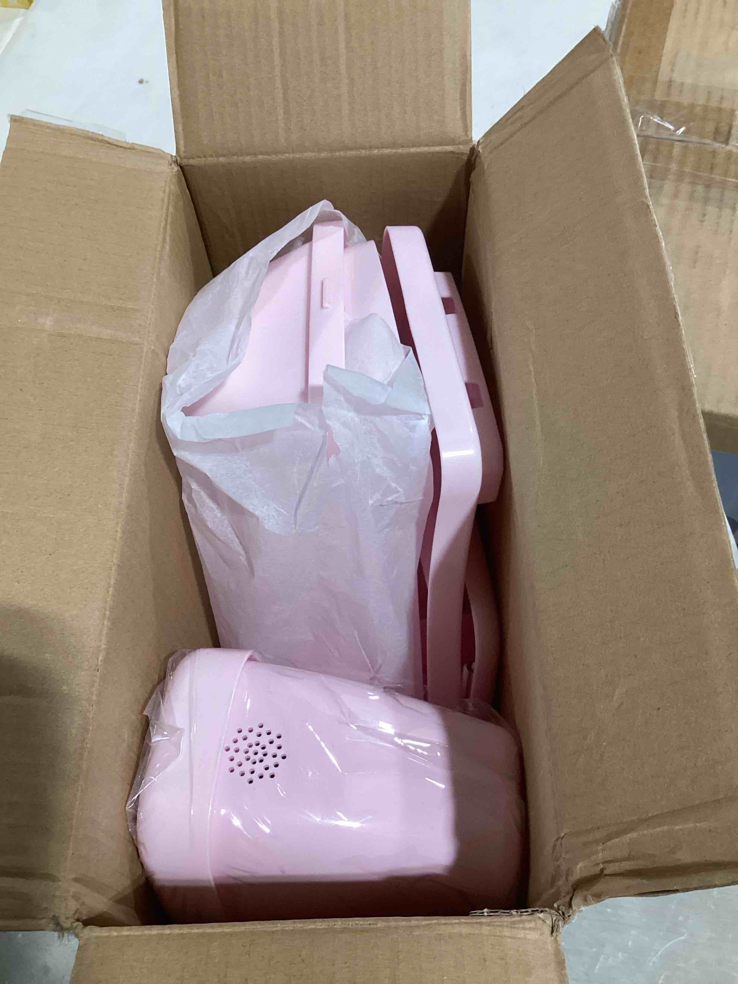 https://s3.amazonaws.com/lotting-images-prod/bidfta/TEA0390259_1730379304803.jpeg