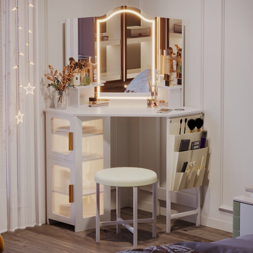 Audryanna Vanity