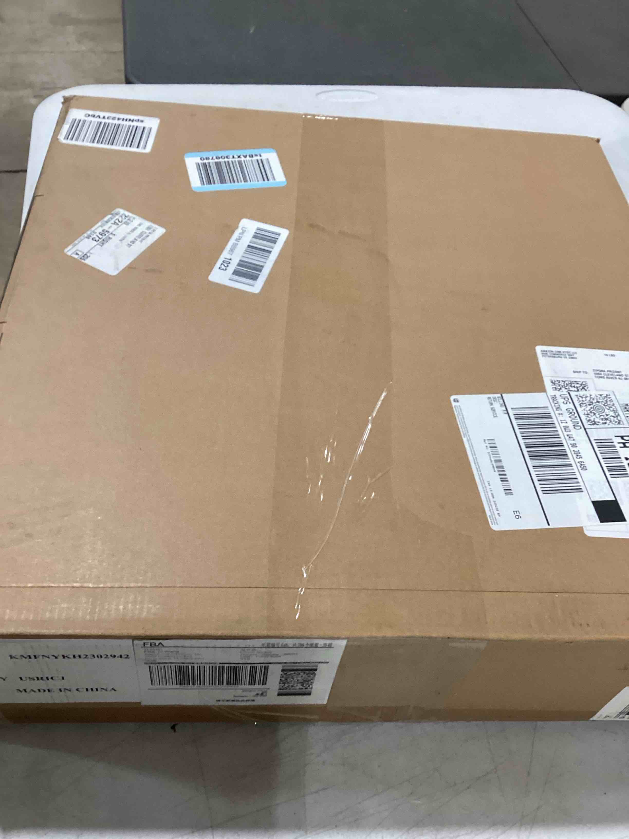 https://s3.amazonaws.com/lotting-images-prod/bidfta/TEA0392203_1730372784951.jpeg