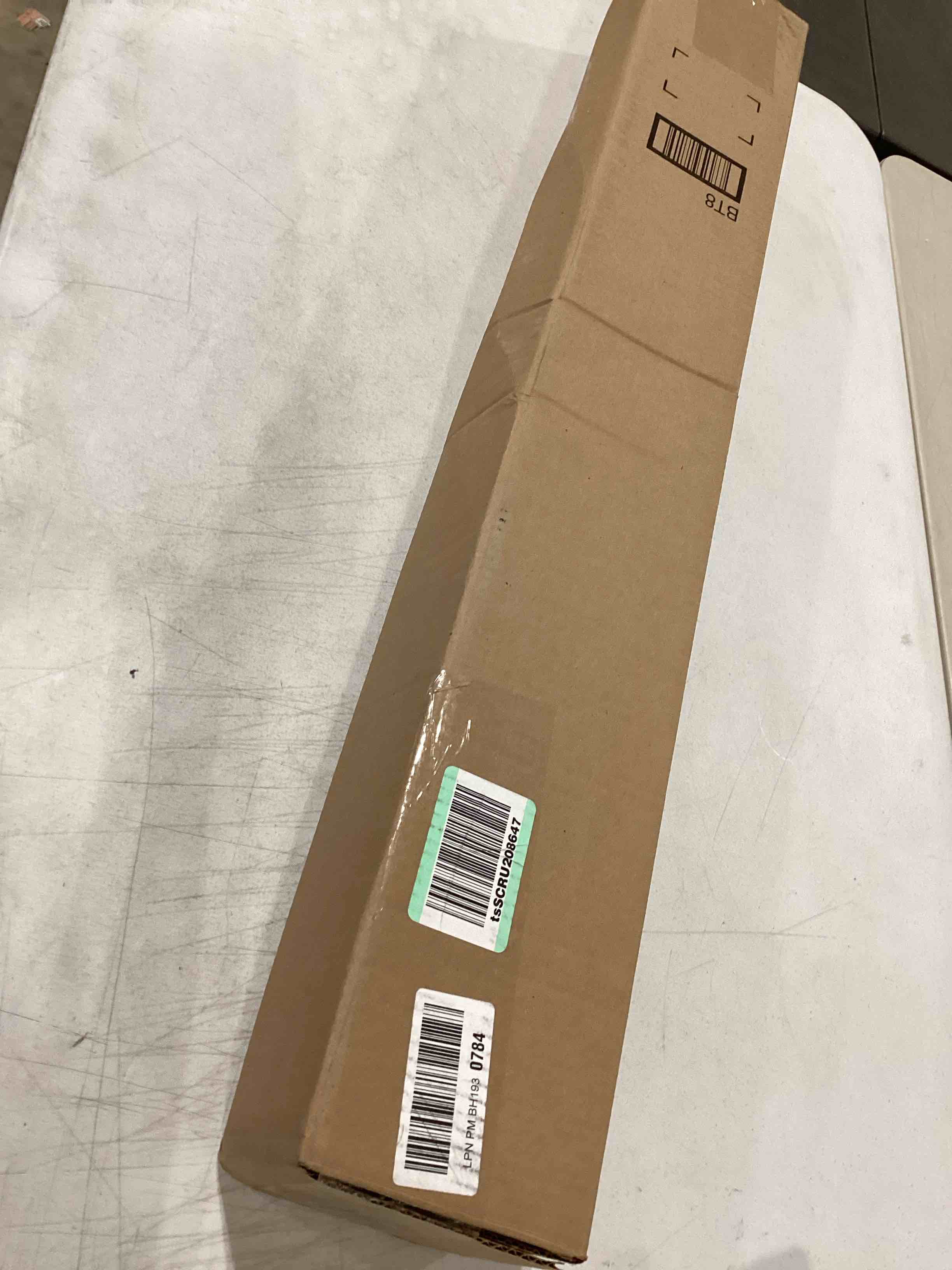 https://s3.amazonaws.com/lotting-images-prod/bidfta/TEA0392408_1730117645209.jpeg