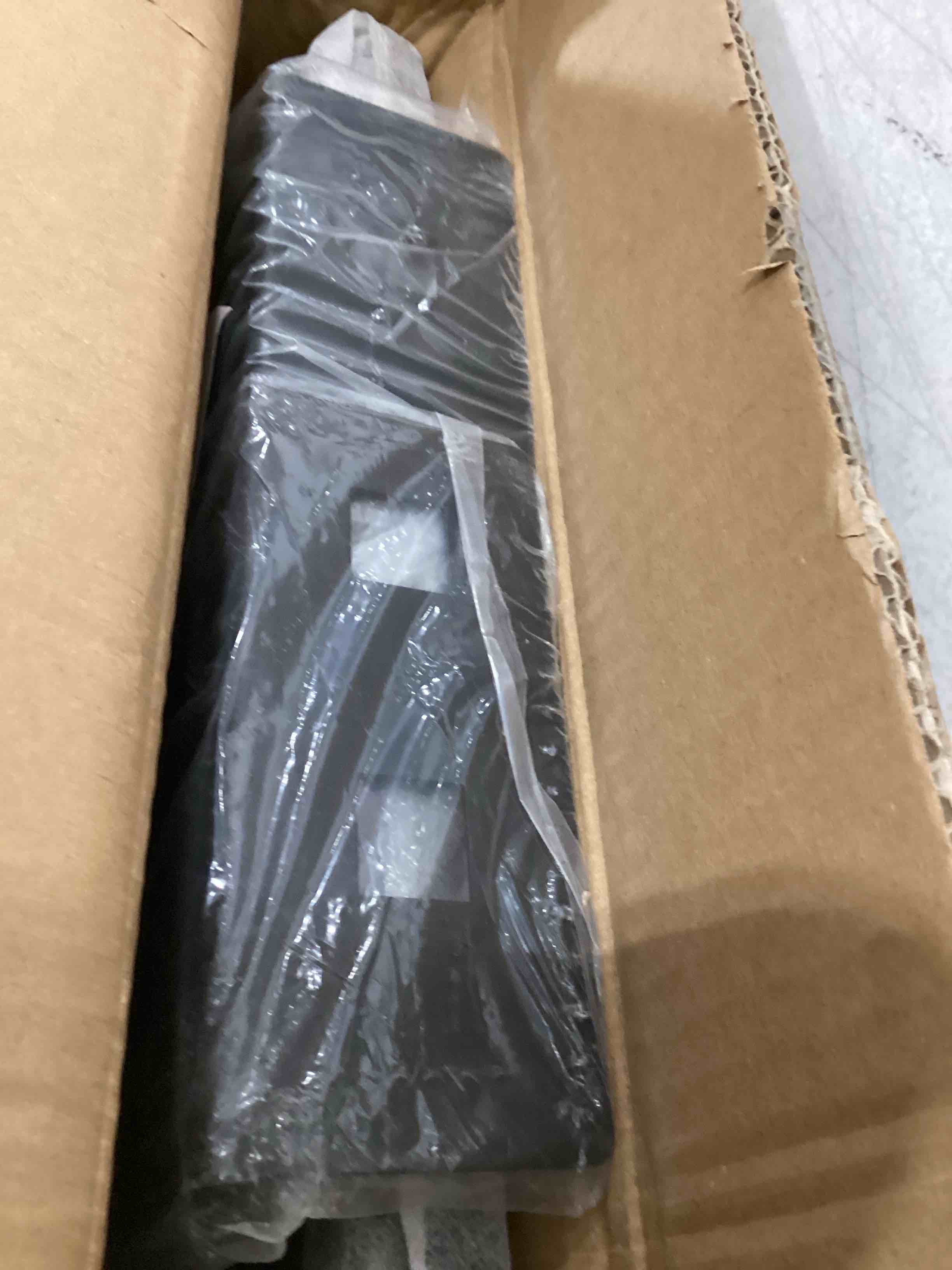 https://s3.amazonaws.com/lotting-images-prod/bidfta/TEA0392803_1729339186024.jpeg