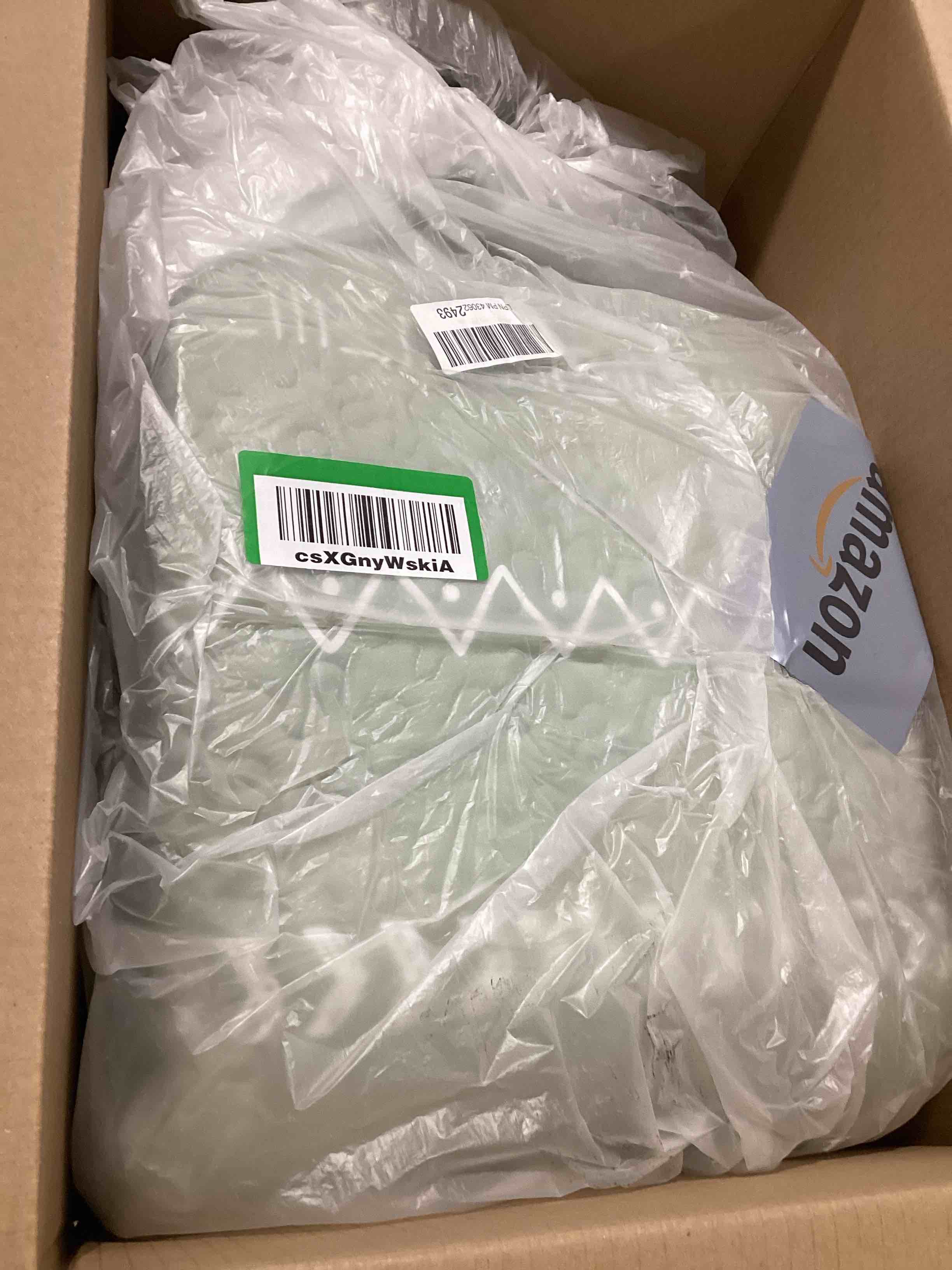 https://s3.amazonaws.com/lotting-images-prod/bidfta/TEA0393413_1728995120287.jpeg