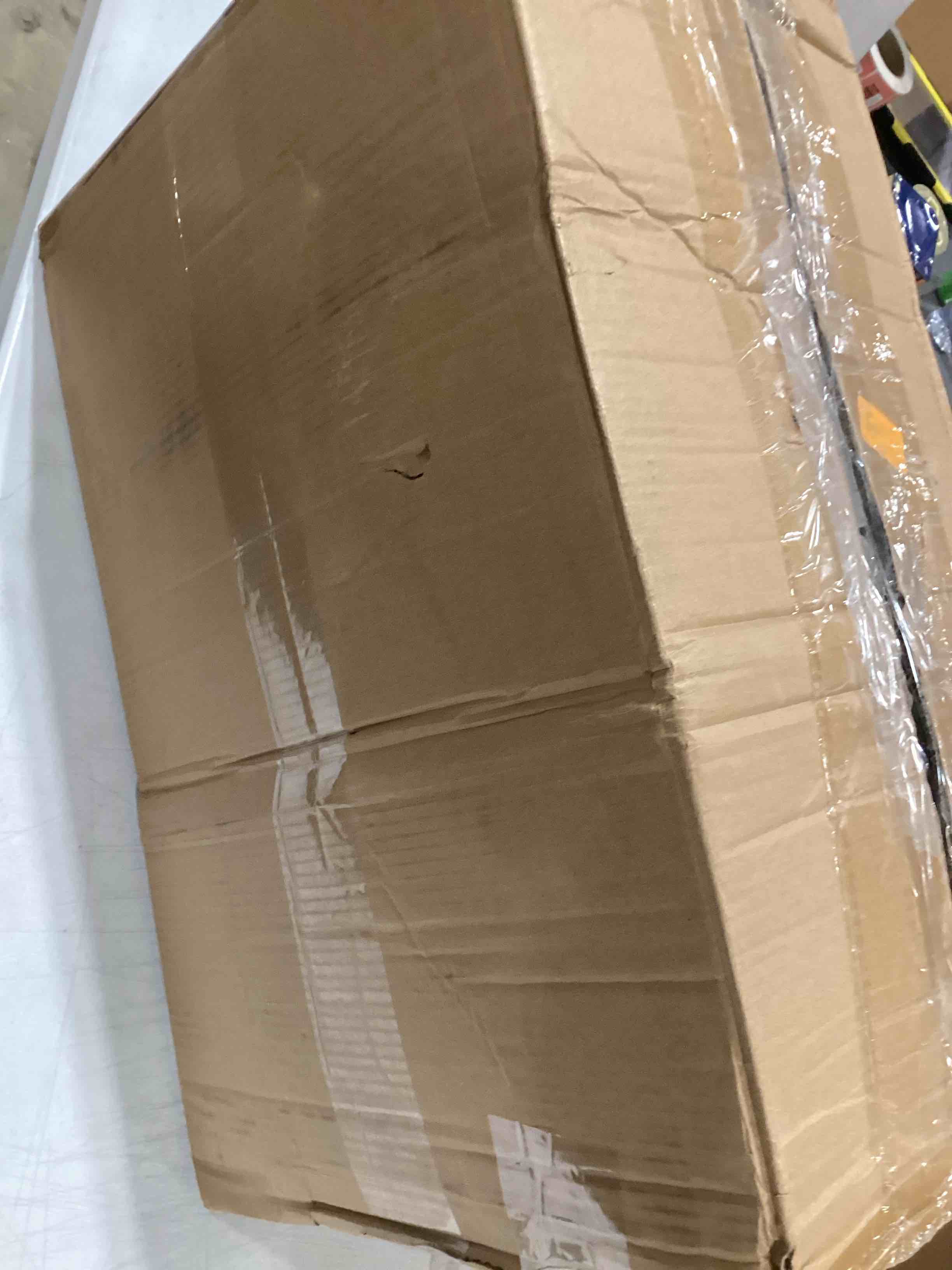 https://s3.amazonaws.com/lotting-images-prod/bidfta/TEA0393429_1728992466130.jpeg
