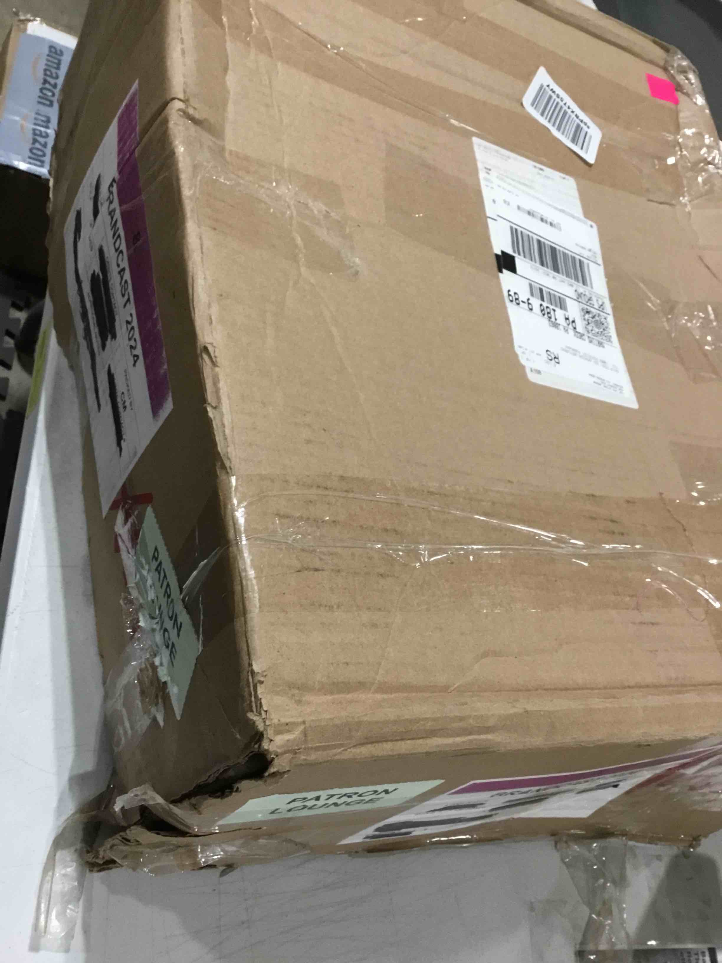 https://s3.amazonaws.com/lotting-images-prod/bidfta/TEA0393601_1728906598728.jpeg