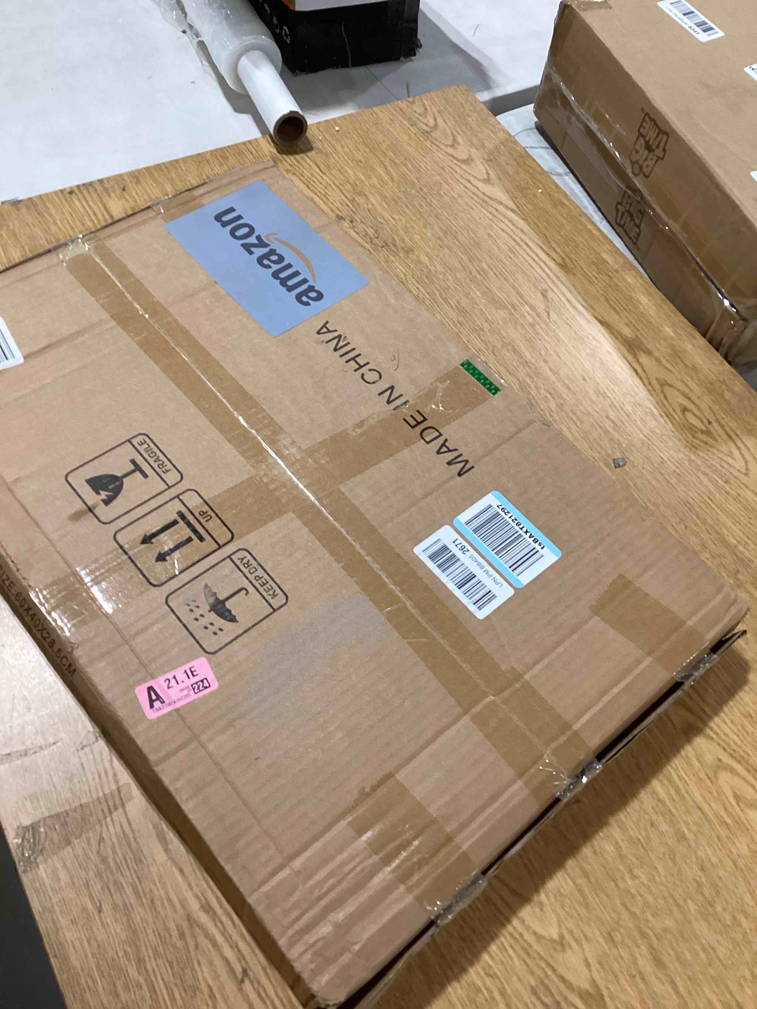 https://s3.amazonaws.com/lotting-images-prod/bidfta/TEA0394342_1730465815711.jpeg