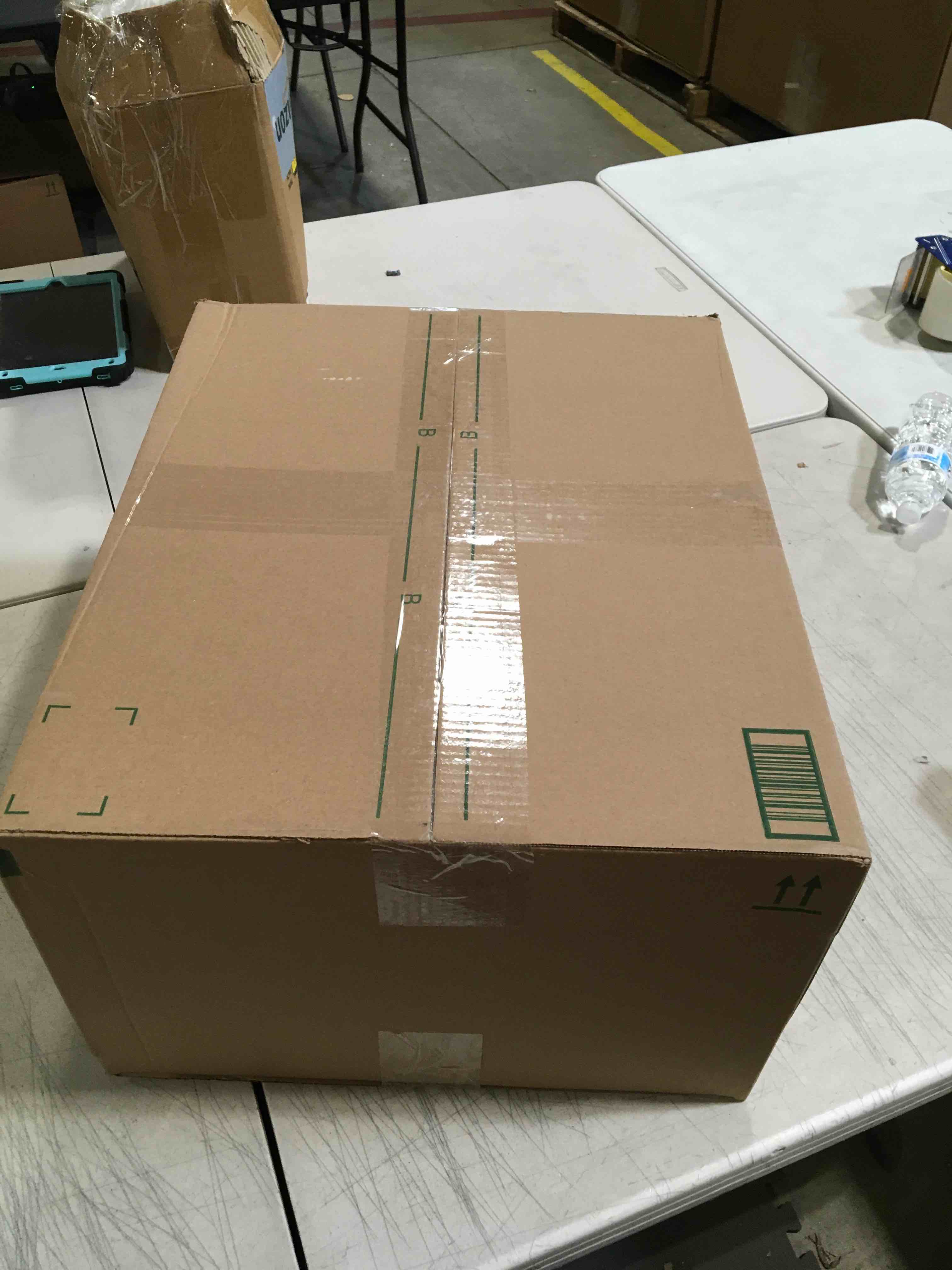 https://s3.amazonaws.com/lotting-images-prod/bidfta/TEA0394756_1729704990001.jpeg
