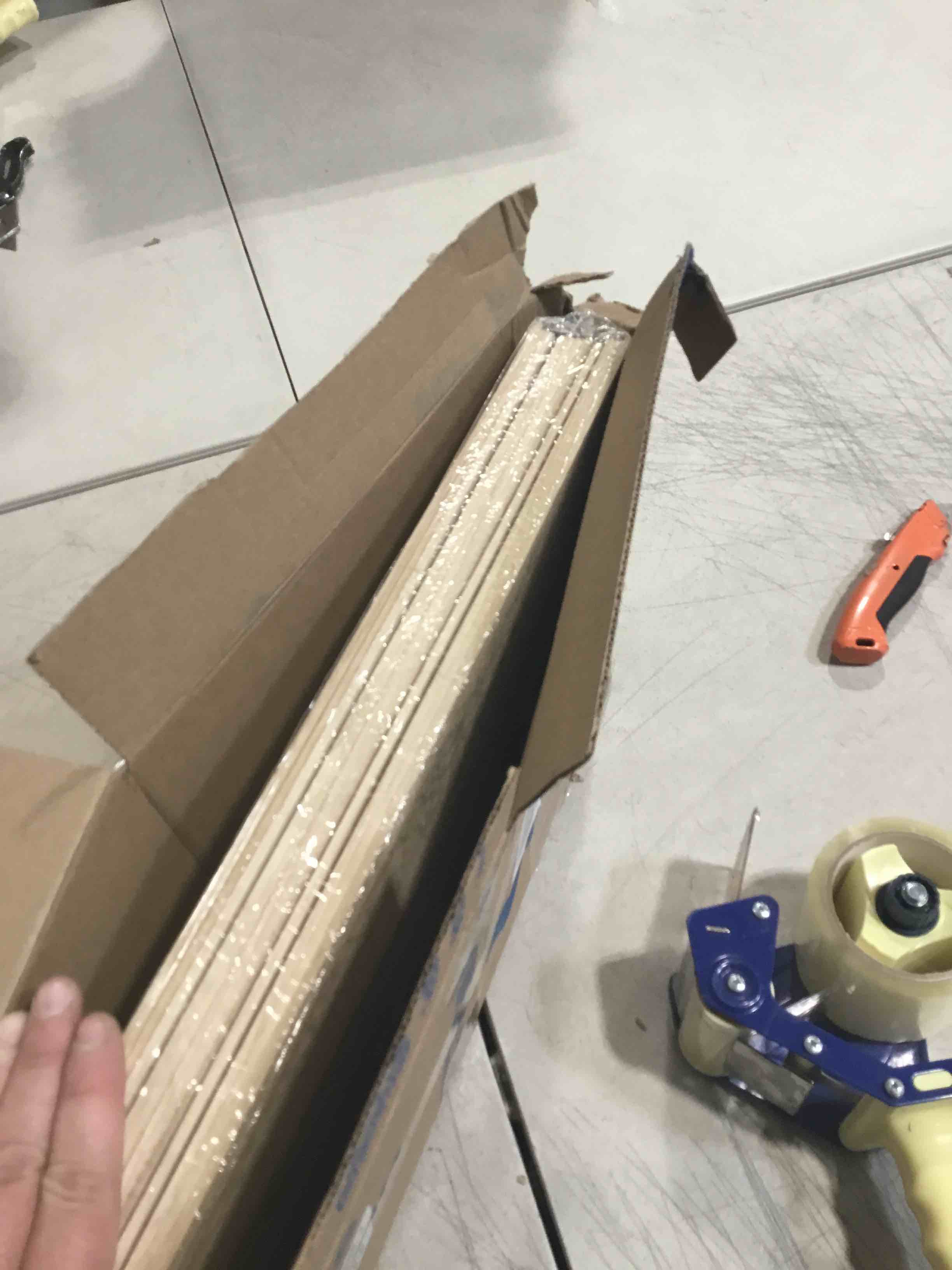 https://s3.amazonaws.com/lotting-images-prod/bidfta/TEA0395094_1729194470799.jpeg