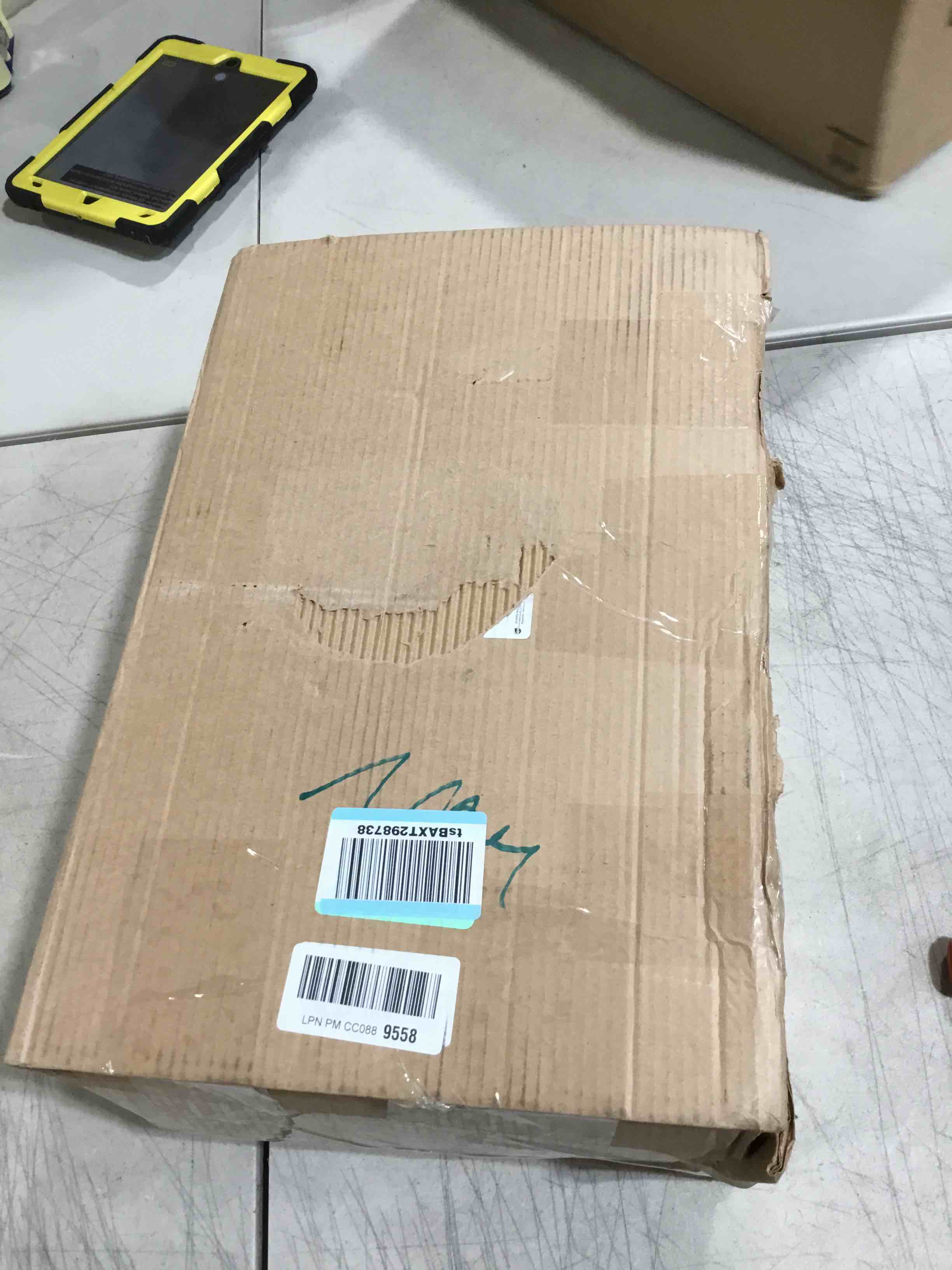 https://s3.amazonaws.com/lotting-images-prod/bidfta/TEA0395326_1728931482206.jpeg