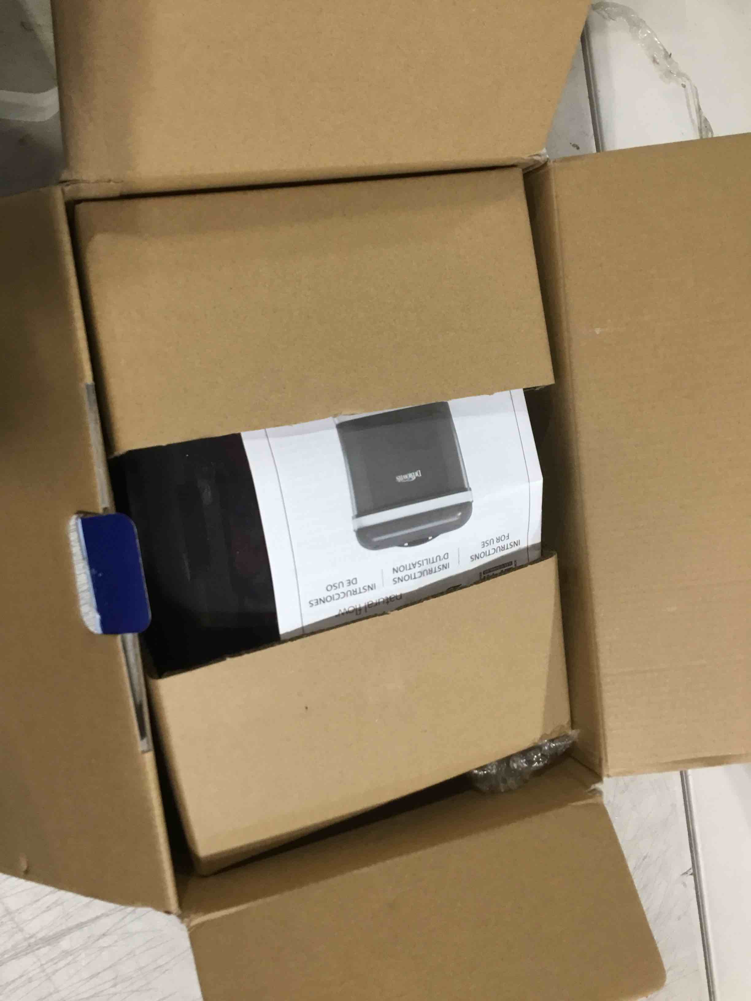 https://s3.amazonaws.com/lotting-images-prod/bidfta/TEA0395349_1728921785977.jpeg