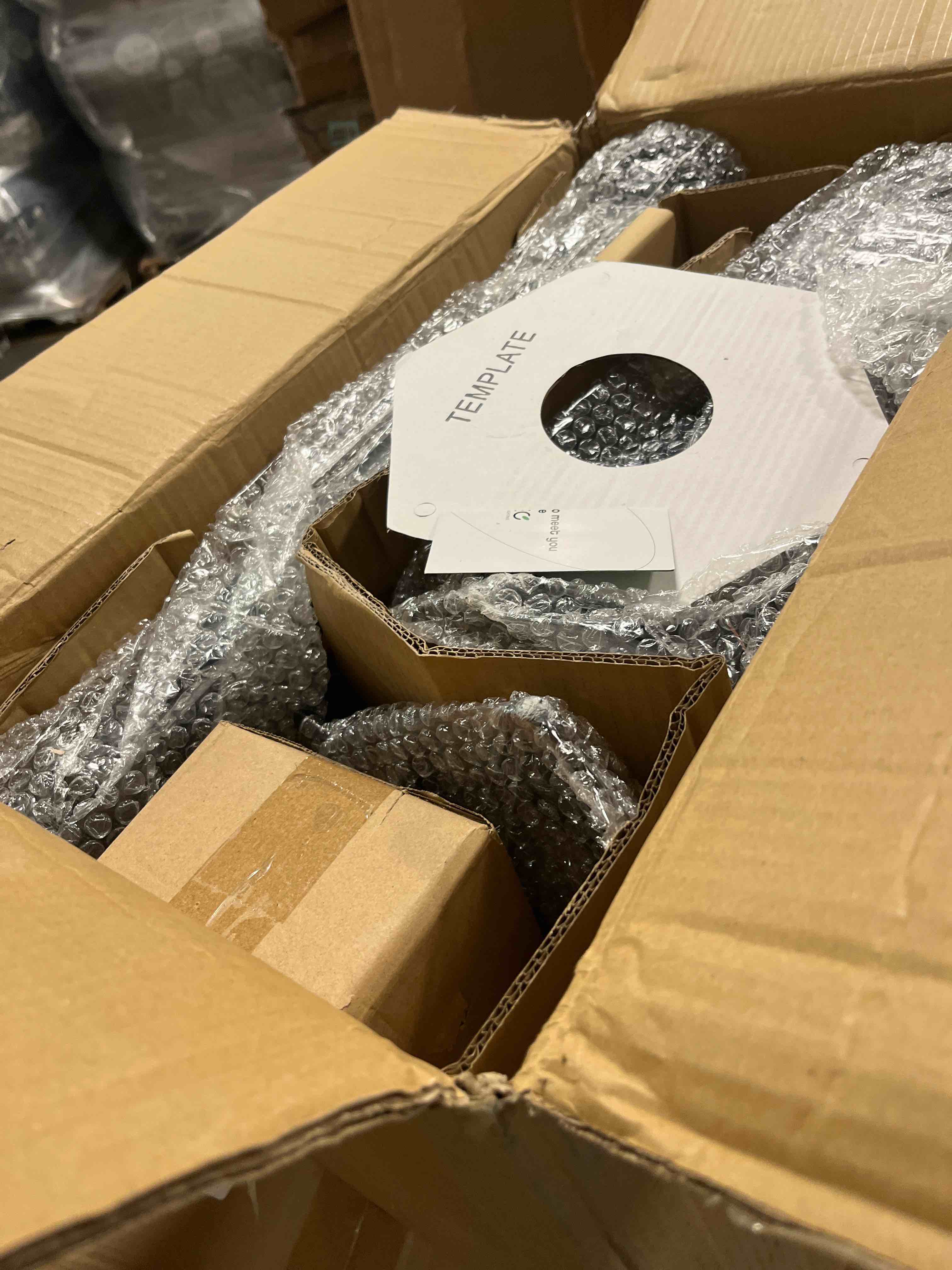 https://s3.amazonaws.com/lotting-images-prod/bidfta/TEA0396613_1734273692106.jpeg