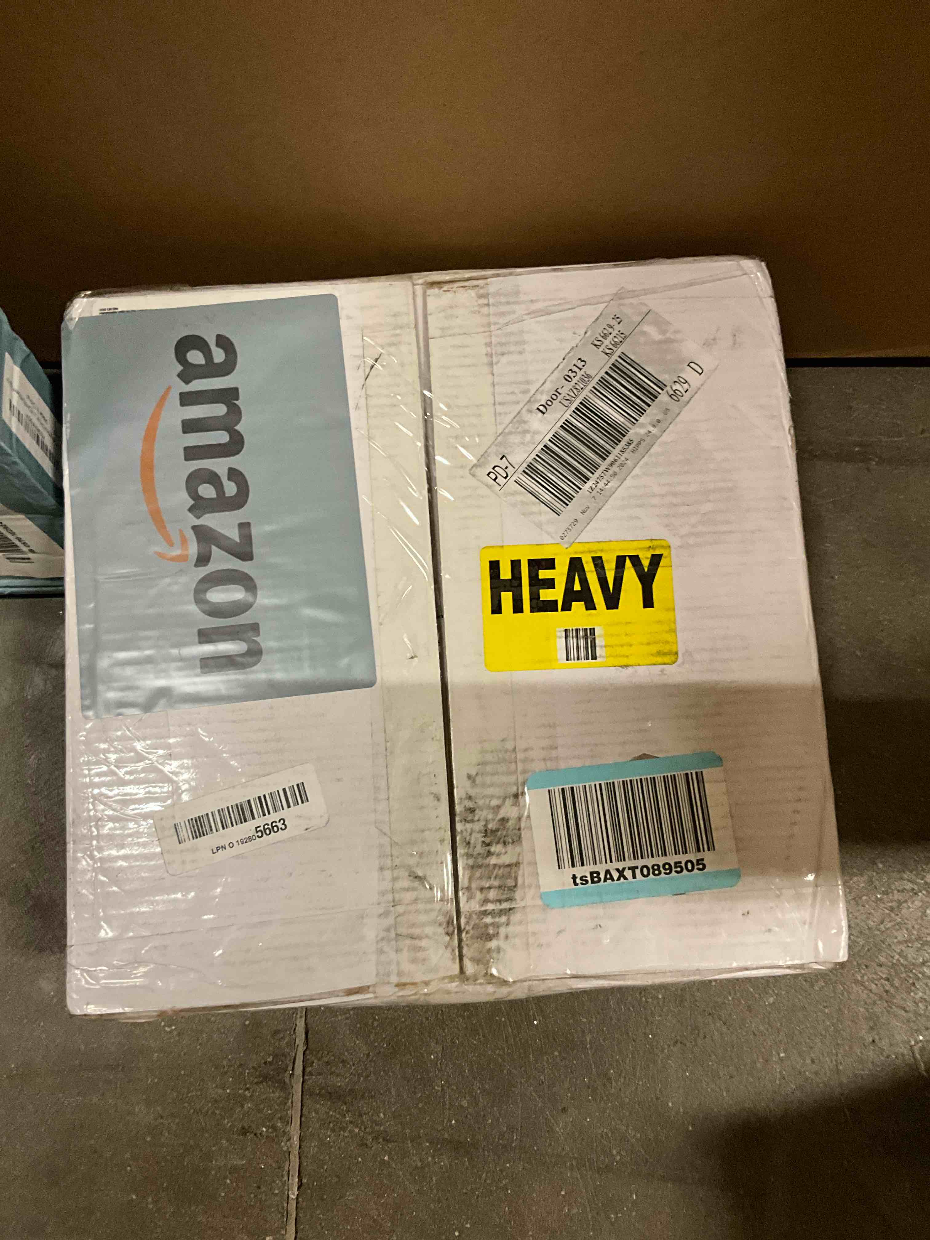 https://s3.amazonaws.com/lotting-images-prod/bidfta/TEA0397118_1734015701468.jpeg