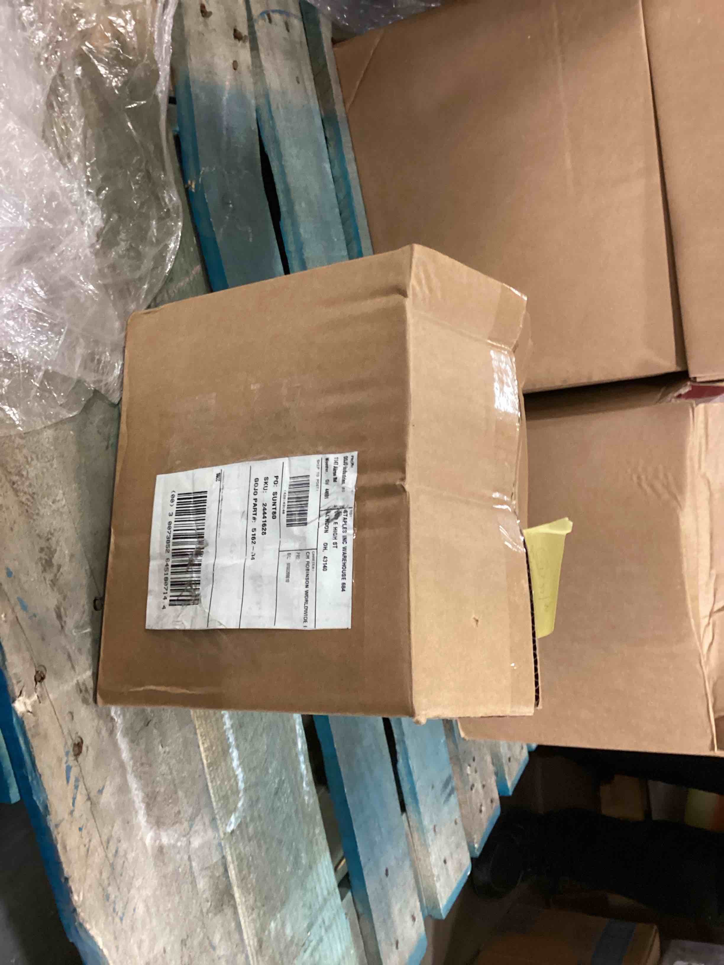 https://s3.amazonaws.com/lotting-images-prod/bidfta/TEA0397750_1732640492816.jpeg