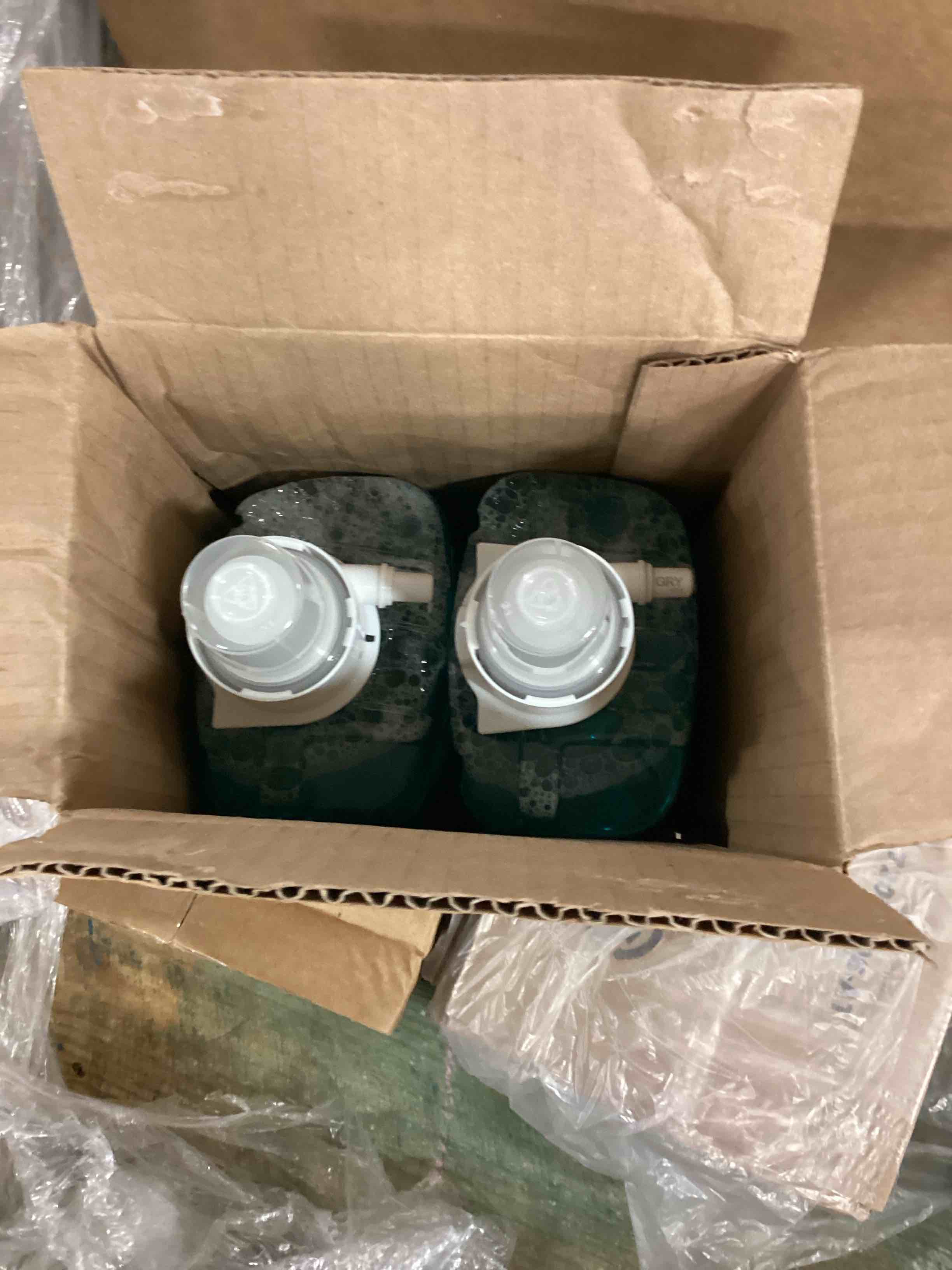 https://s3.amazonaws.com/lotting-images-prod/bidfta/TEA0397751_1732638381397.jpeg