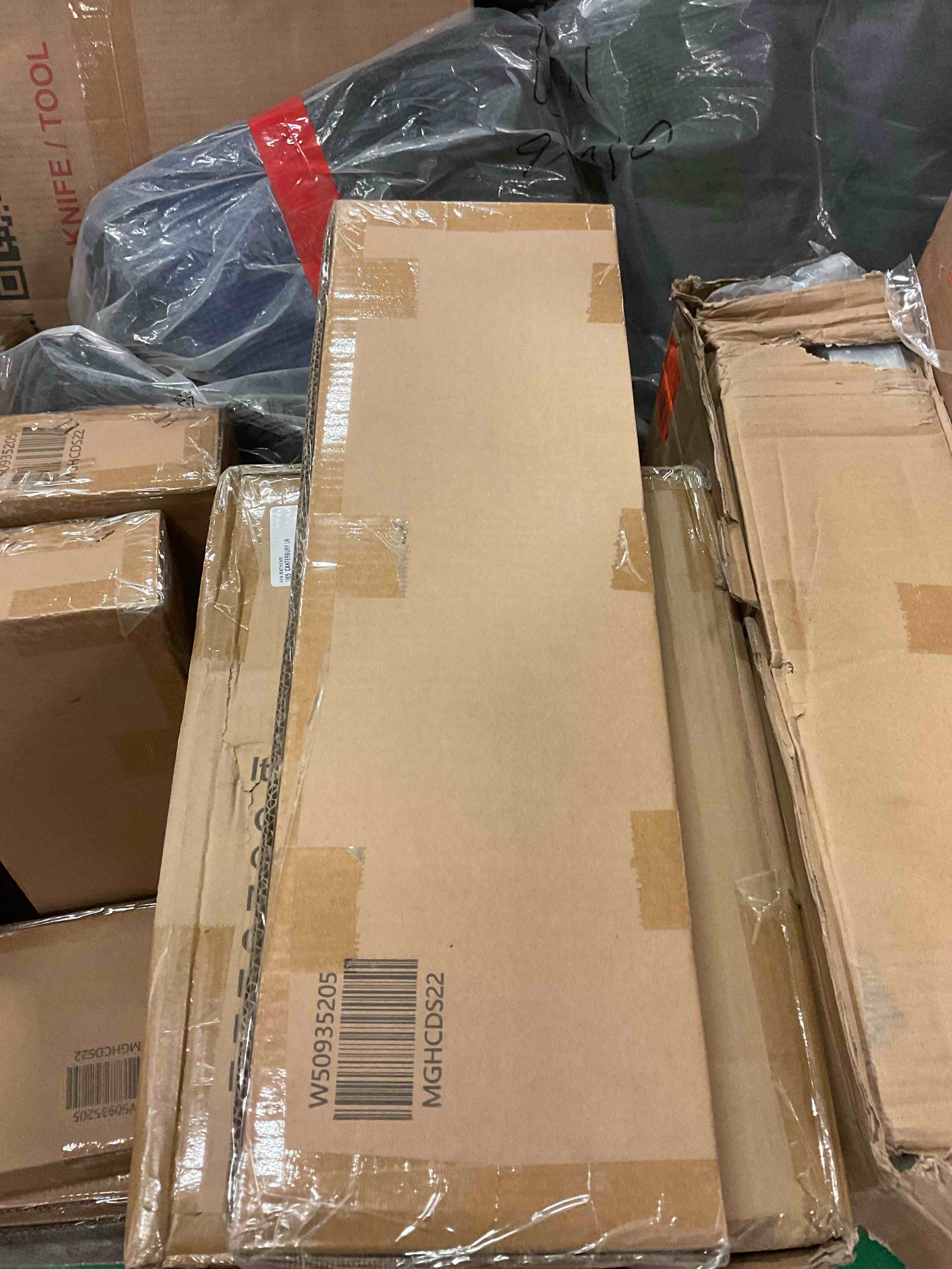 https://s3.amazonaws.com/lotting-images-prod/bidfta/TEA0398218_1739039106155.jpeg