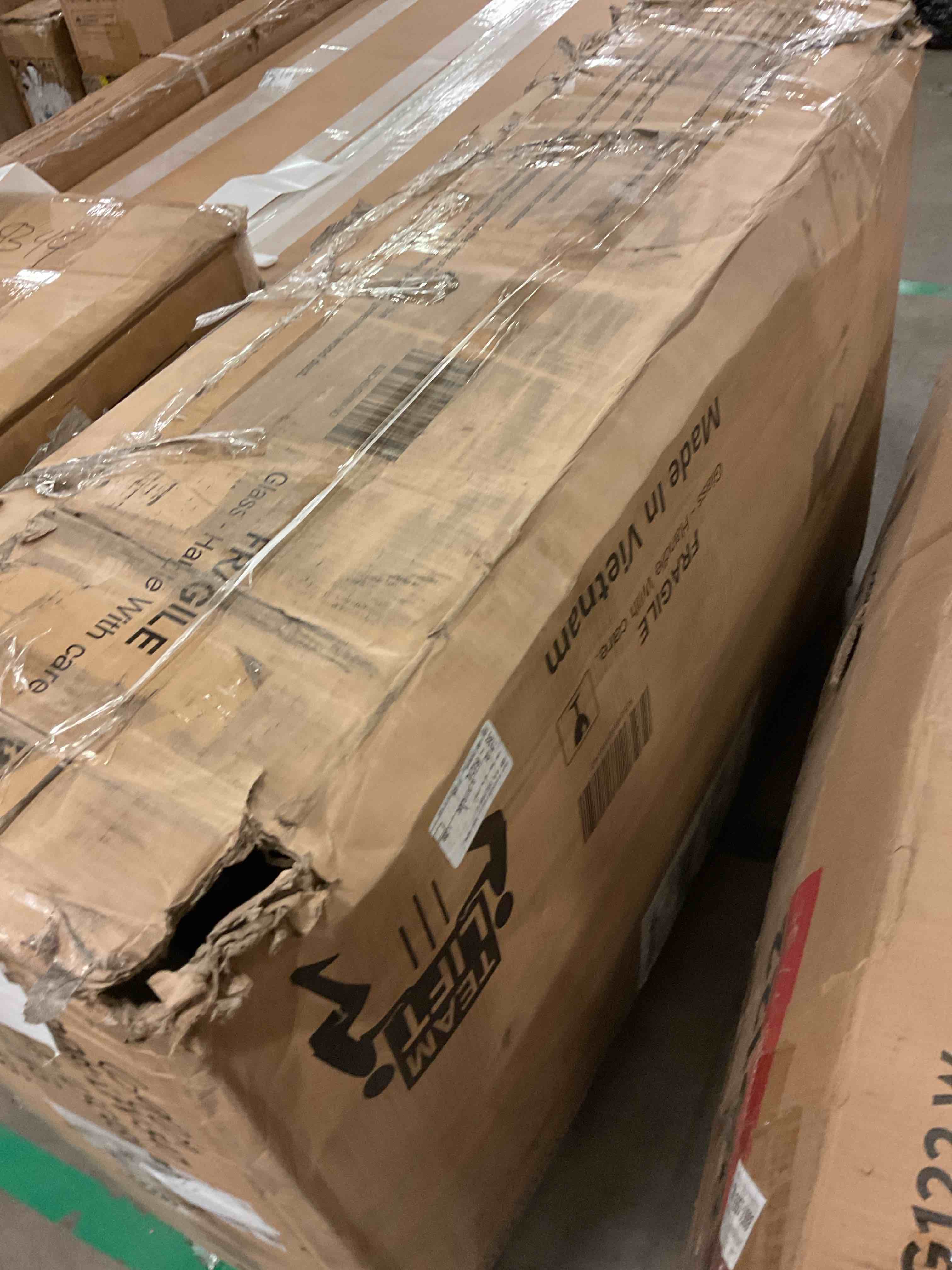 https://s3.amazonaws.com/lotting-images-prod/bidfta/TEA0398412_1752680685439.jpeg