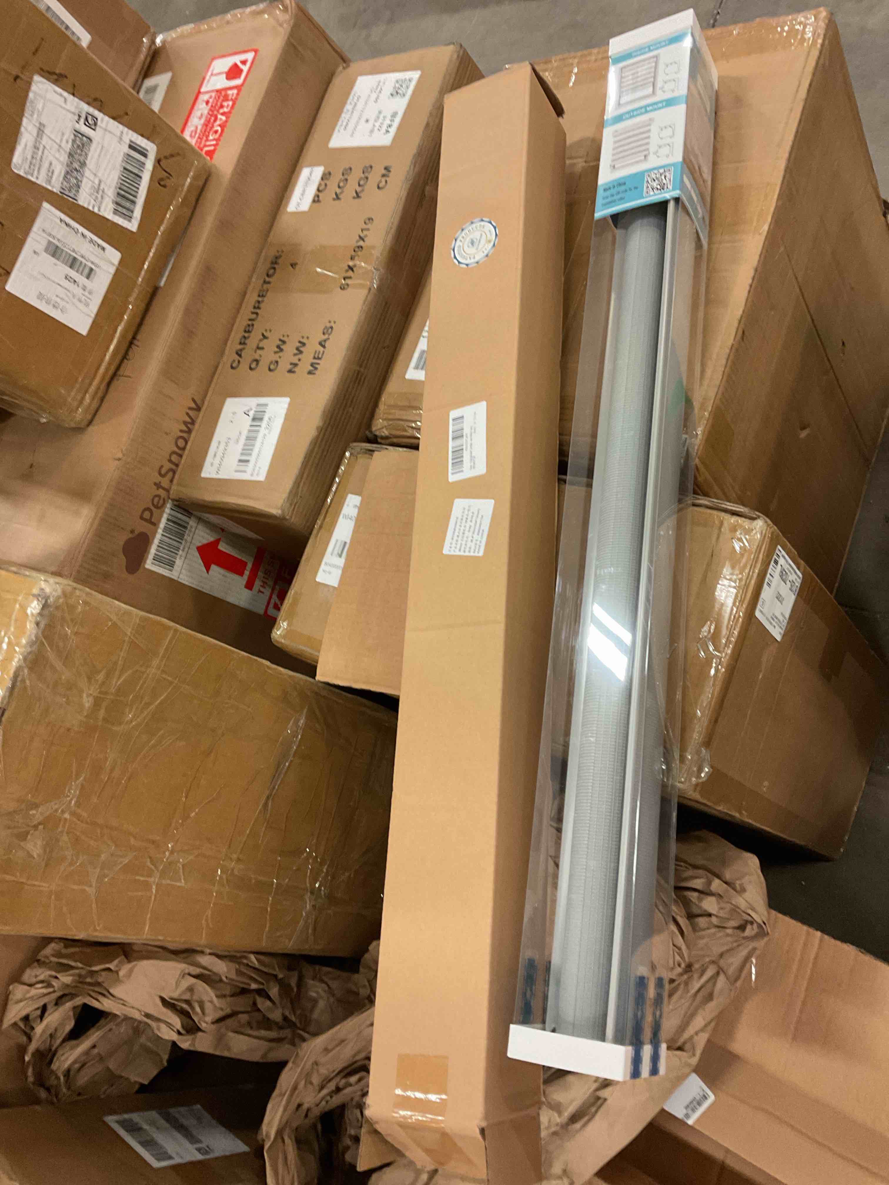 https://s3.amazonaws.com/lotting-images-prod/bidfta/TEA0399405_1736805641398.jpeg