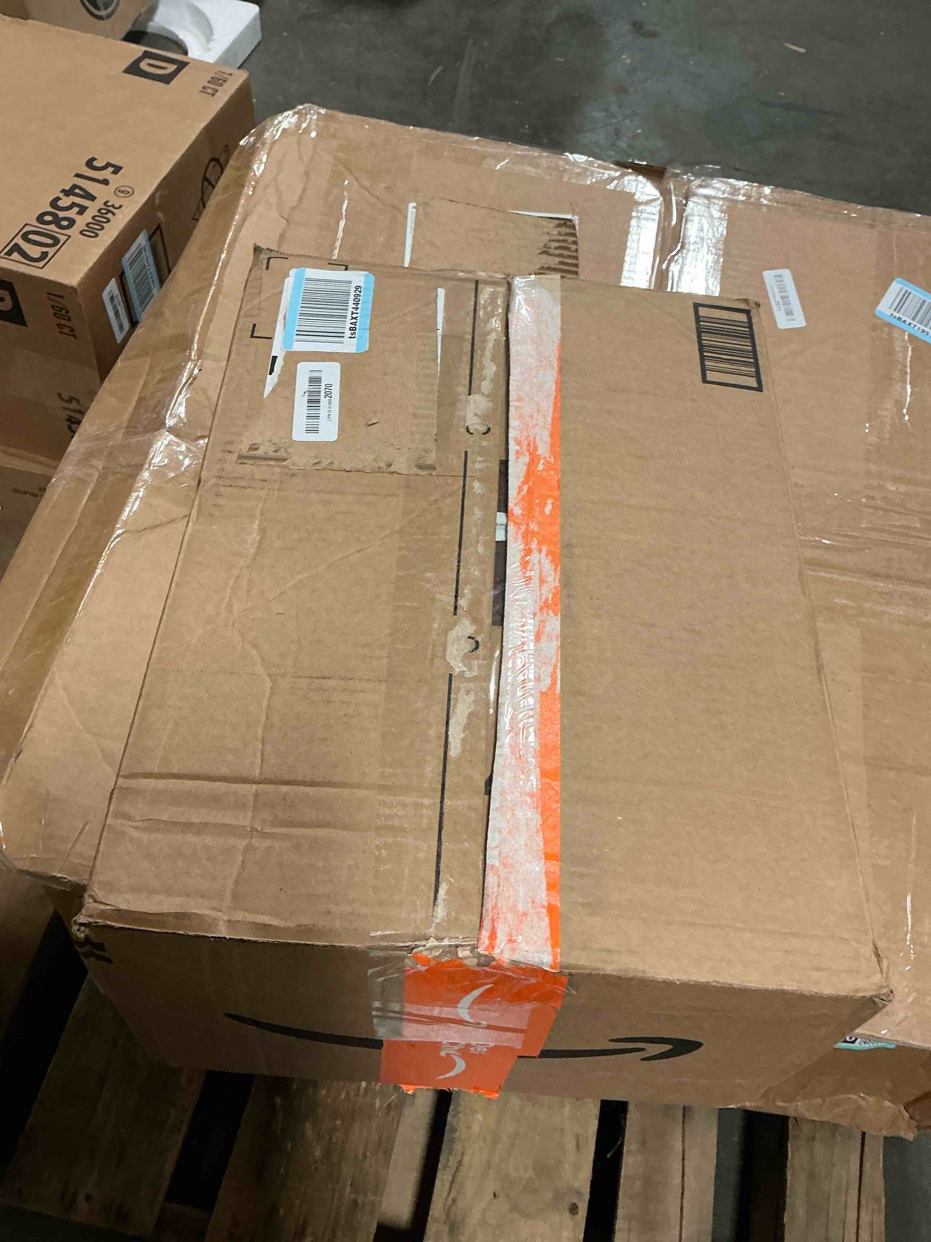 https://s3.amazonaws.com/lotting-images-prod/bidfta/TEA0410770_1734286837612.jpeg